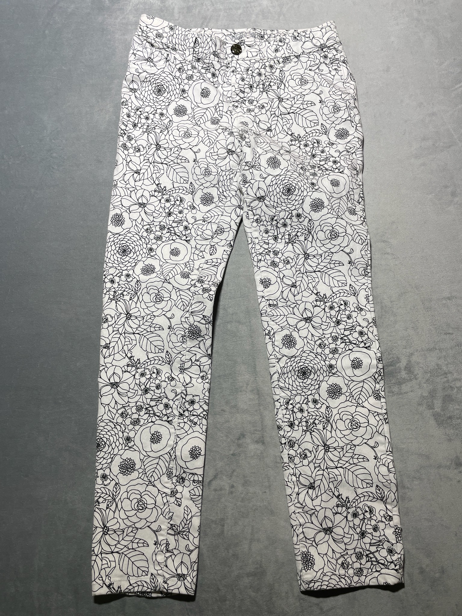 Cherokee black and white floral cotton blend jeans size 14