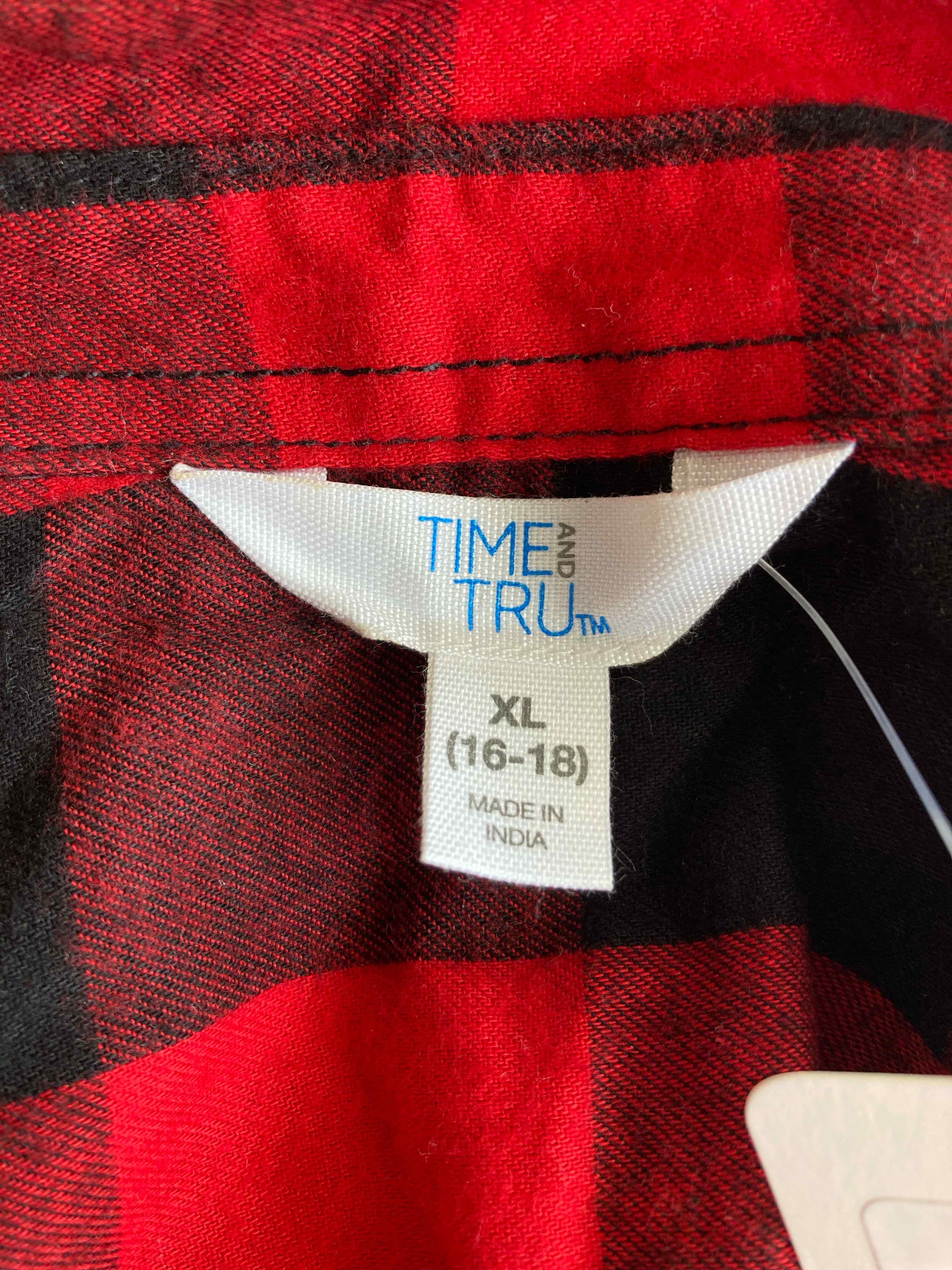 Time and Tru Red Black Checkered Cotton Button-Up Shirt XL