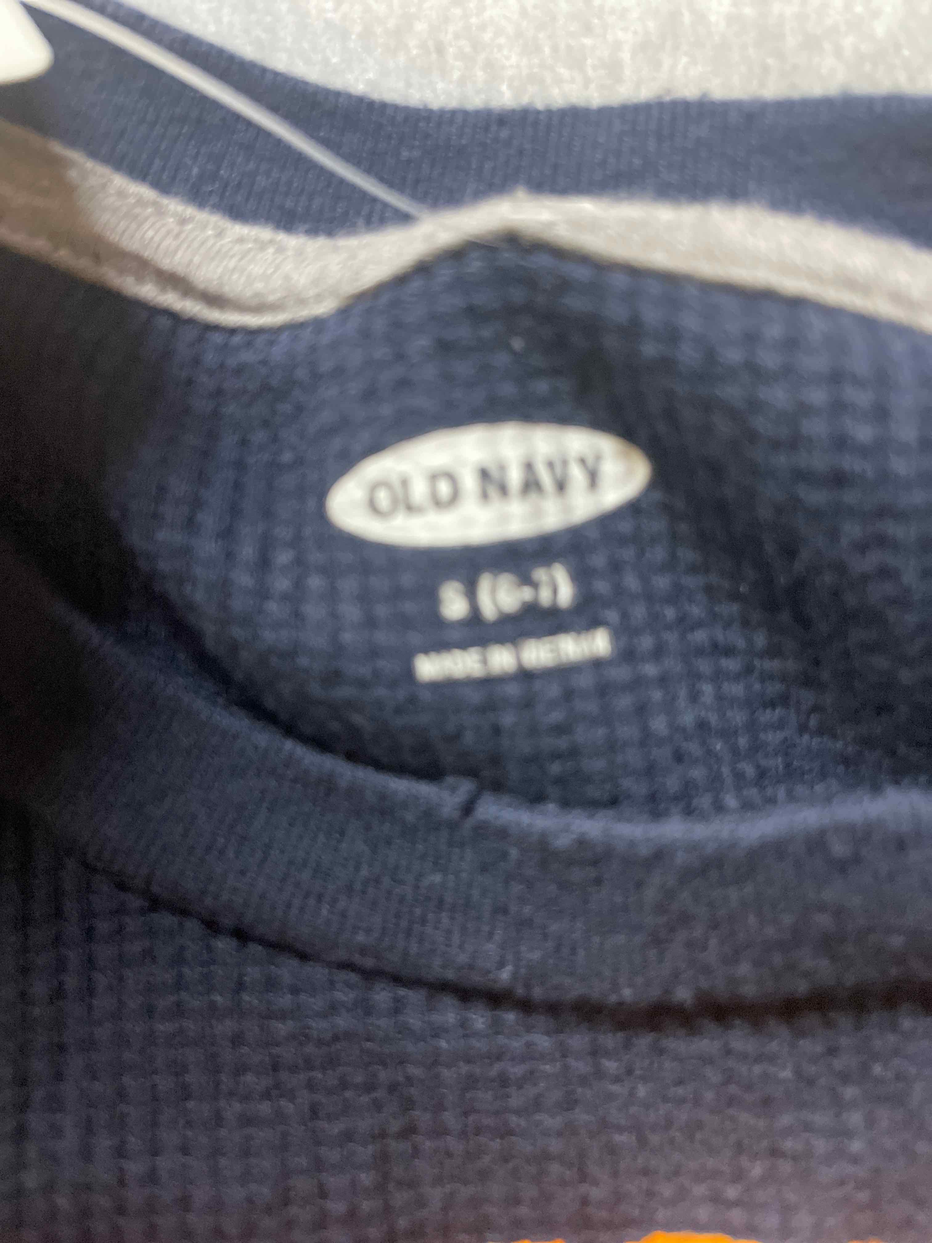 Old Navy Navy Blue Cotton Long Sleeve waffle knit shirt size 6-7