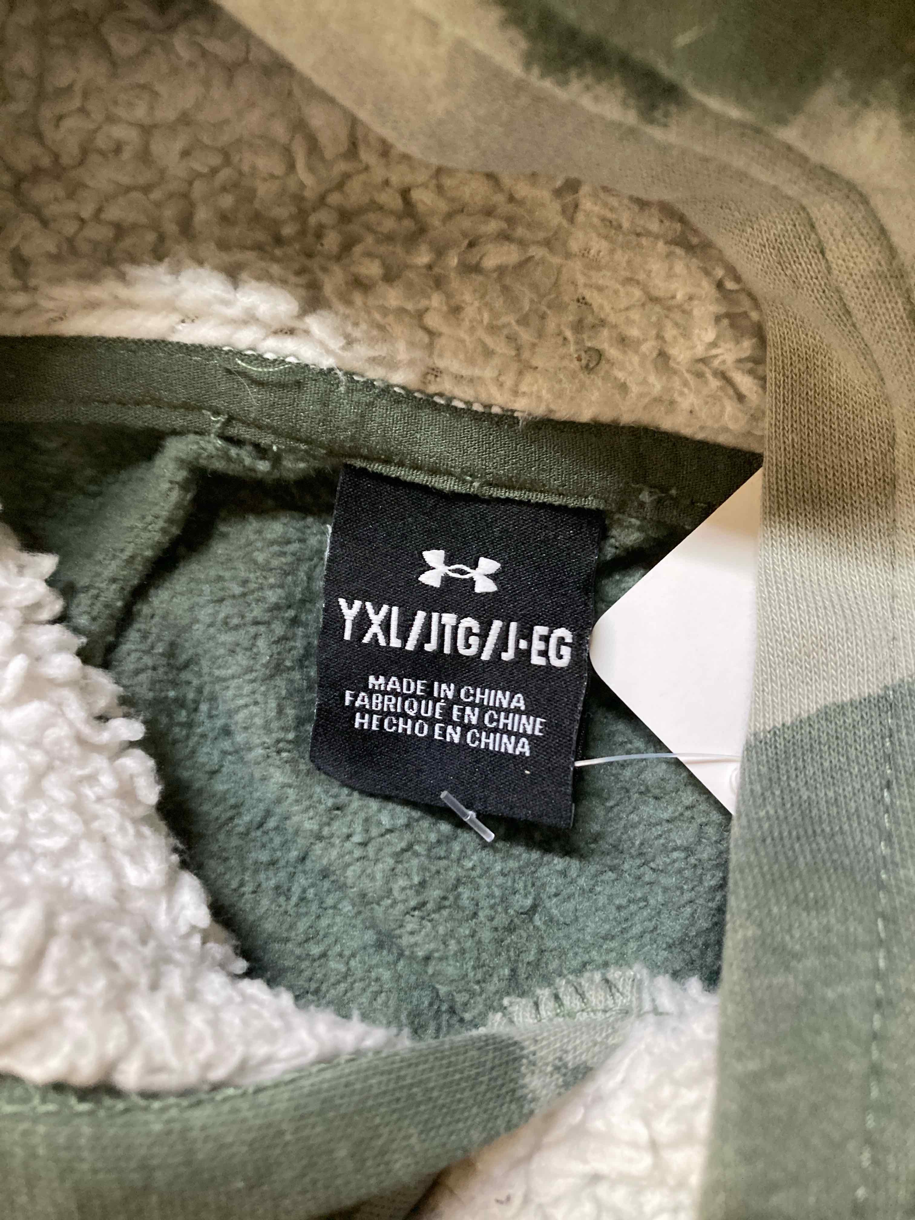 Under Armour Green Camo Cotton Blend Hoodie XL