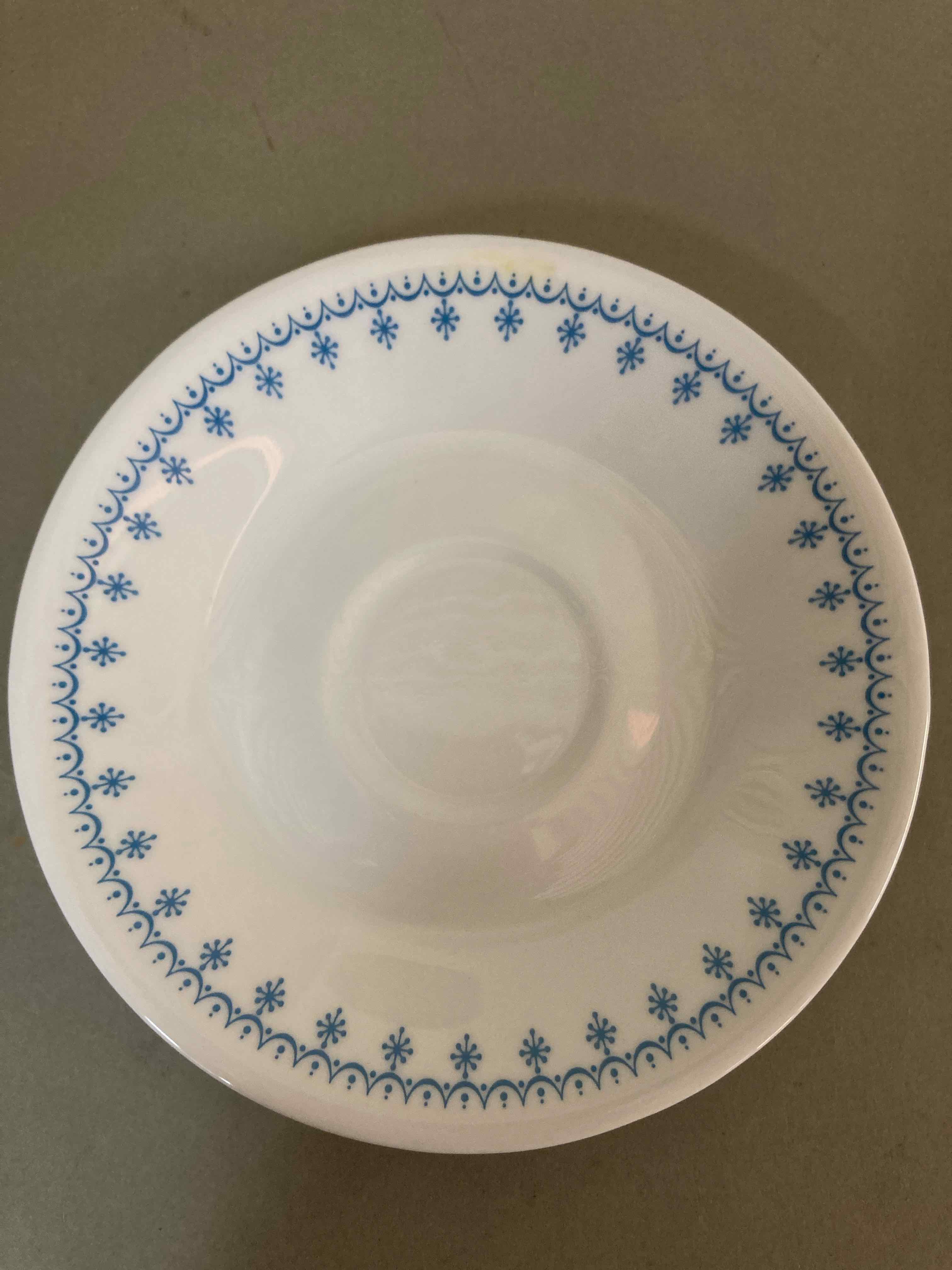 Vintage Corelle White Blue Floral Plate set of 6