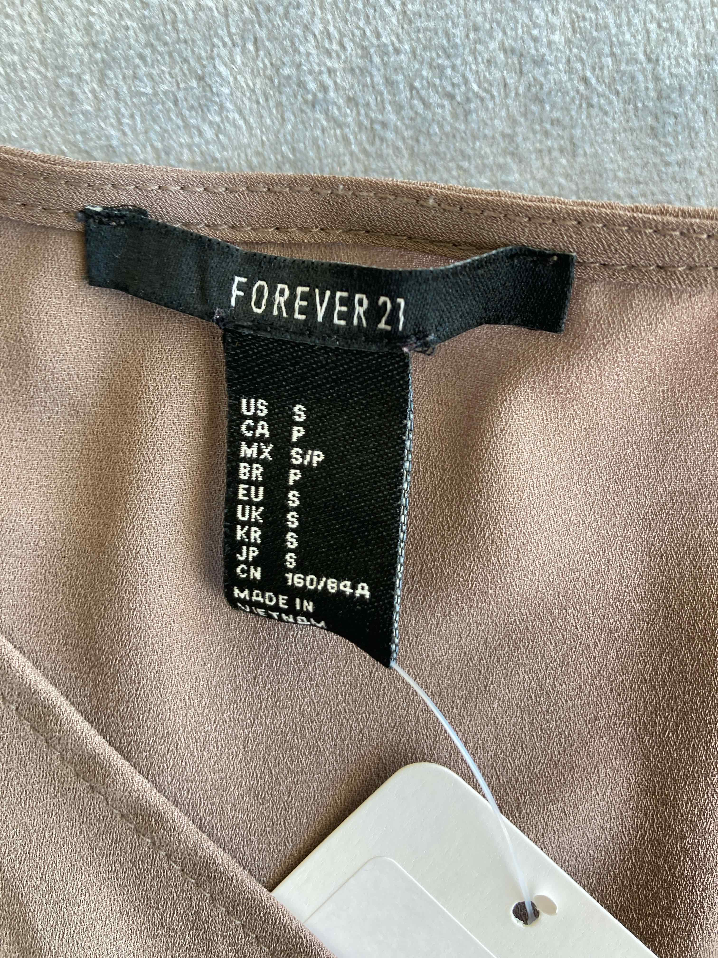Forever 21 Beige Polyester Top Small