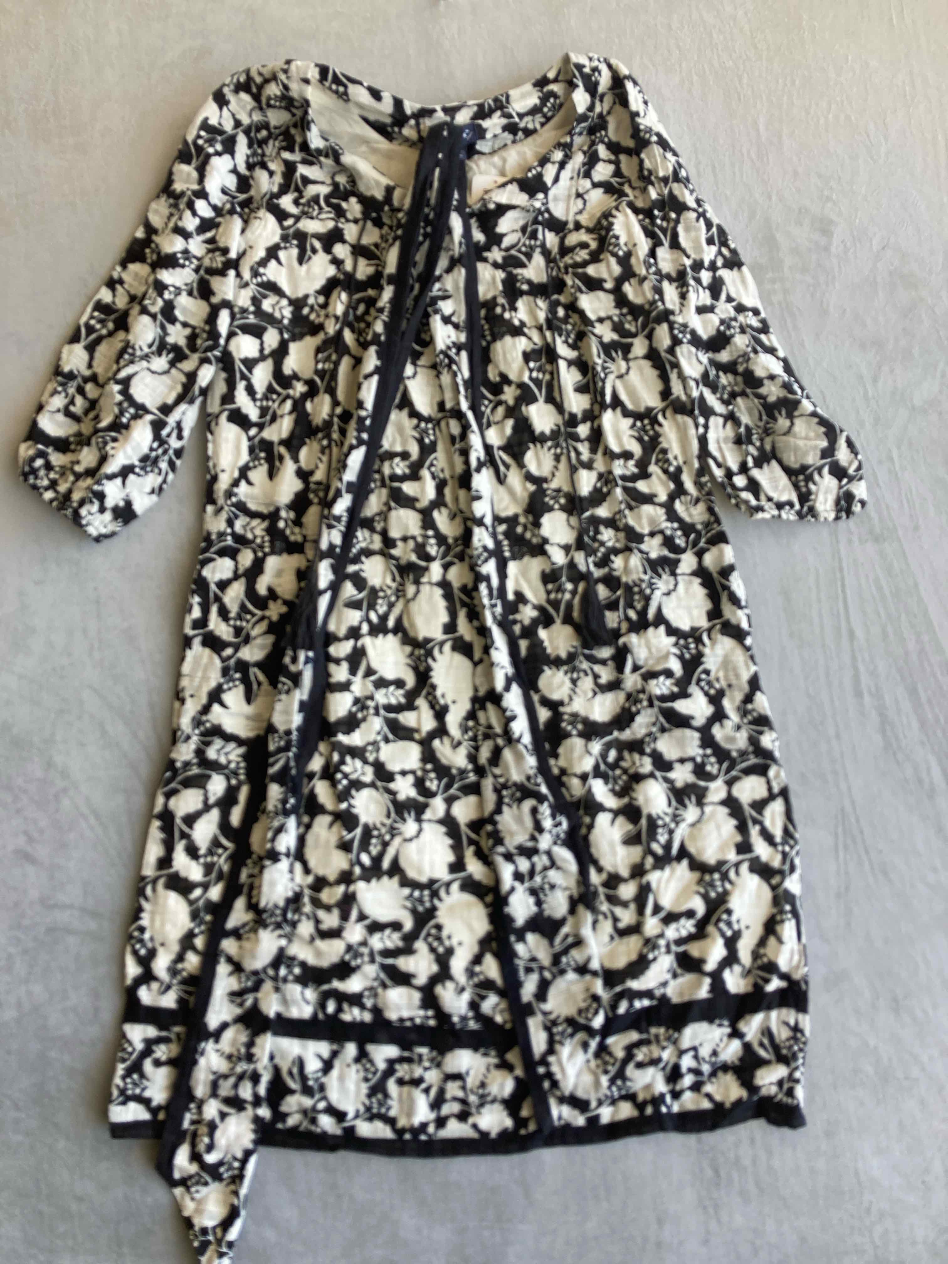 Studio Park Black Floral Cotton Dress Small