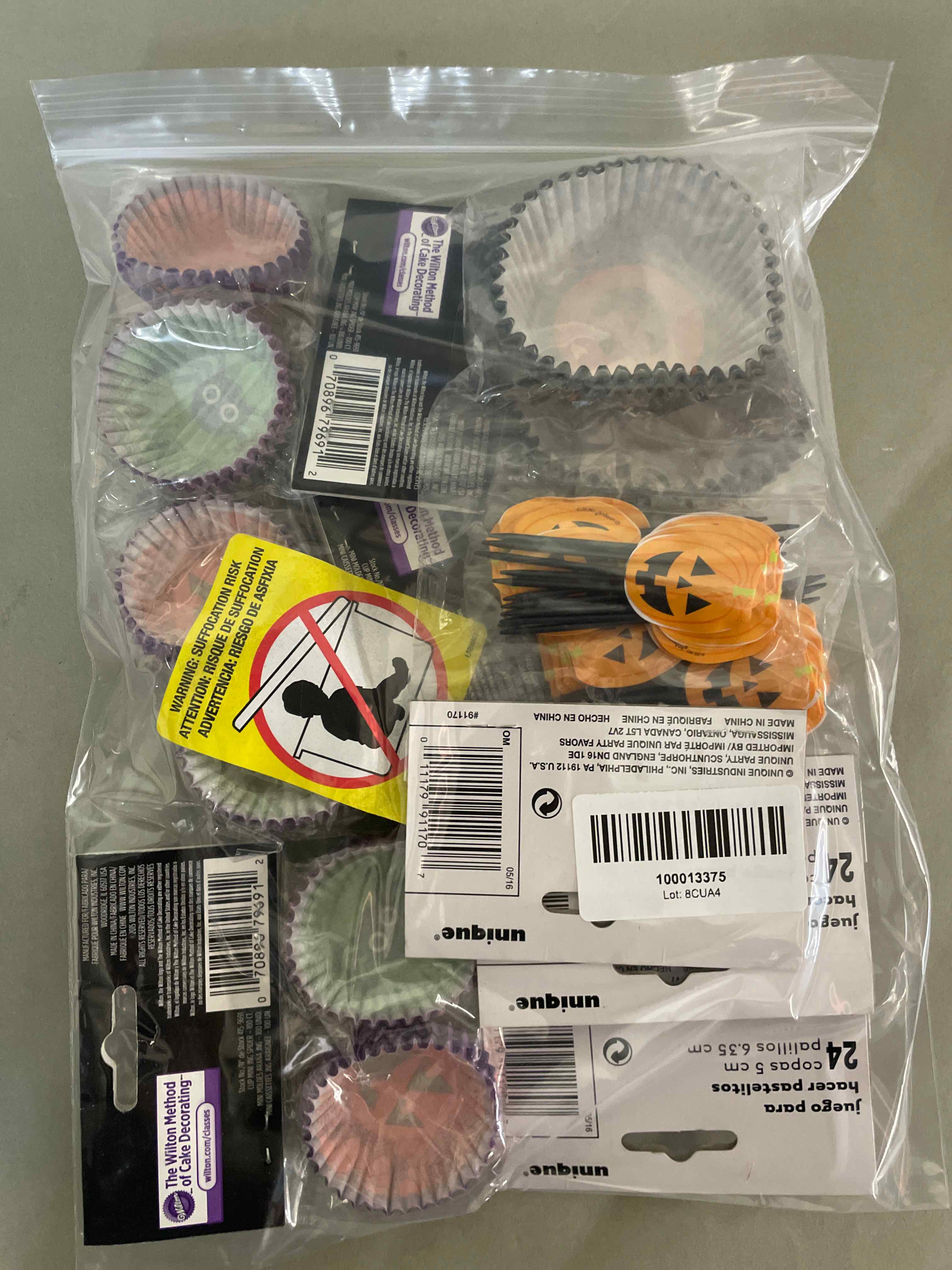 Wilton Halloween Multi Color Baking Cups