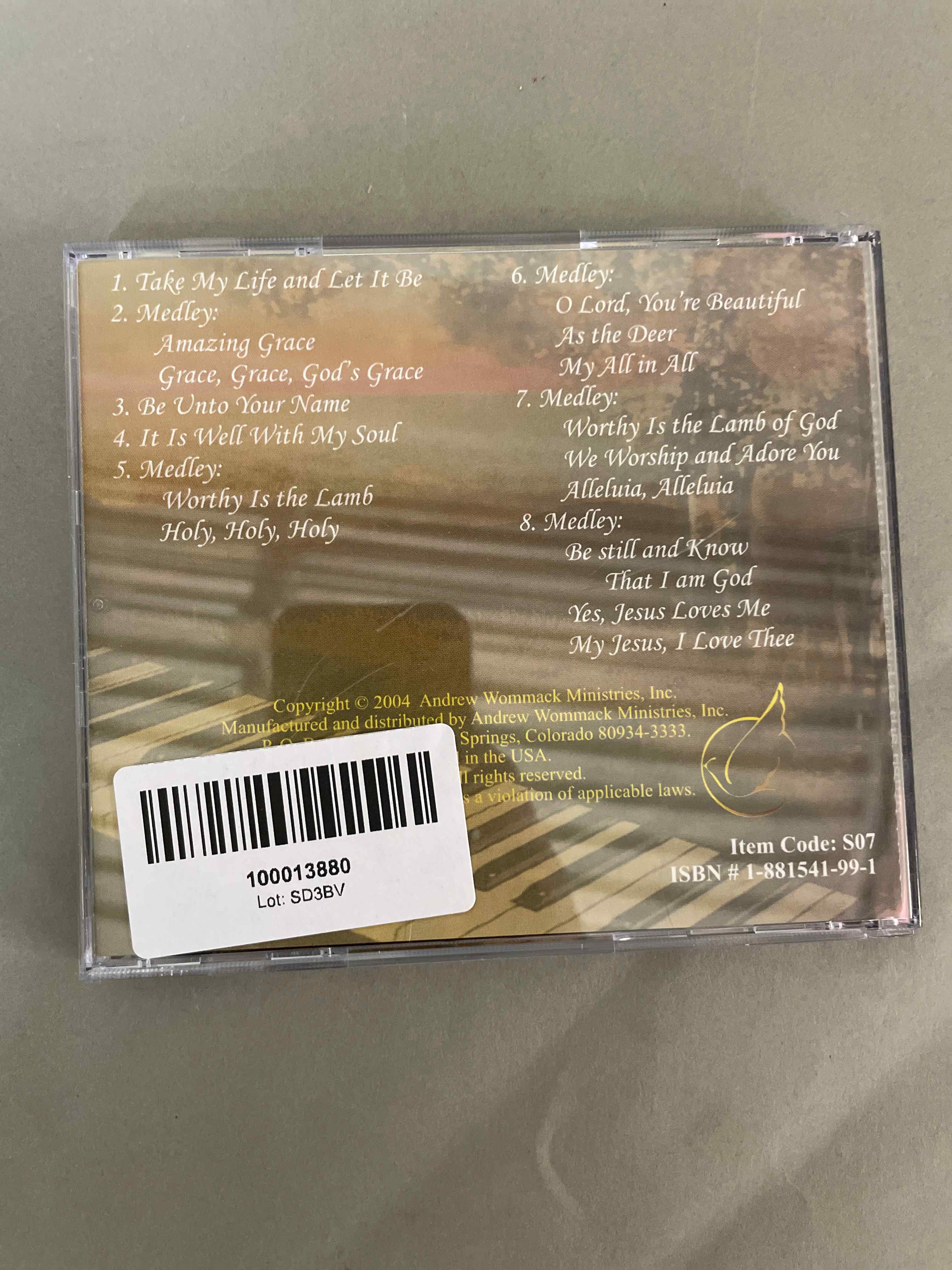 Jamie Wommack Multi Colored CD Worthy Is the Lamb