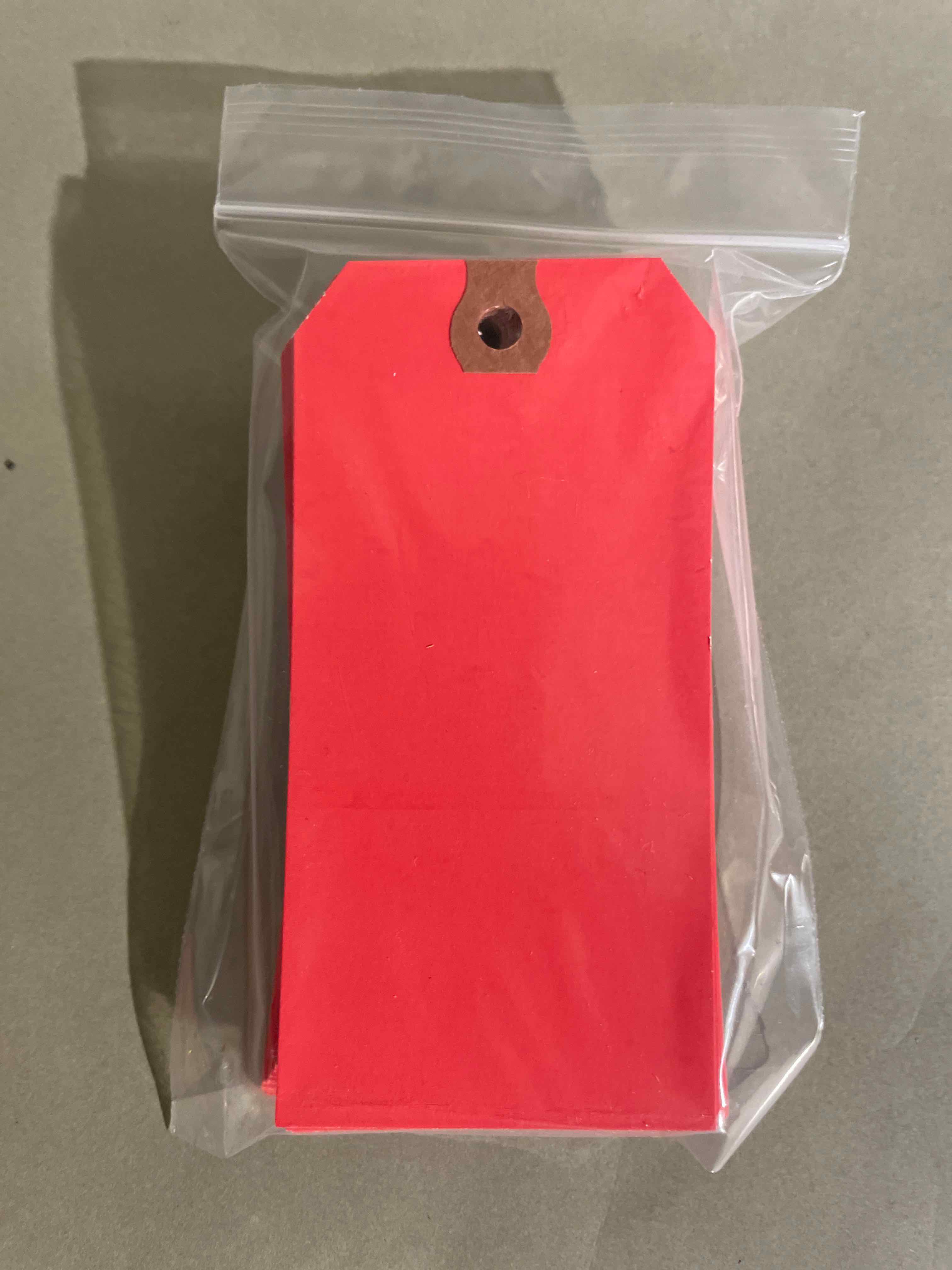 Red Paper Tags Pack