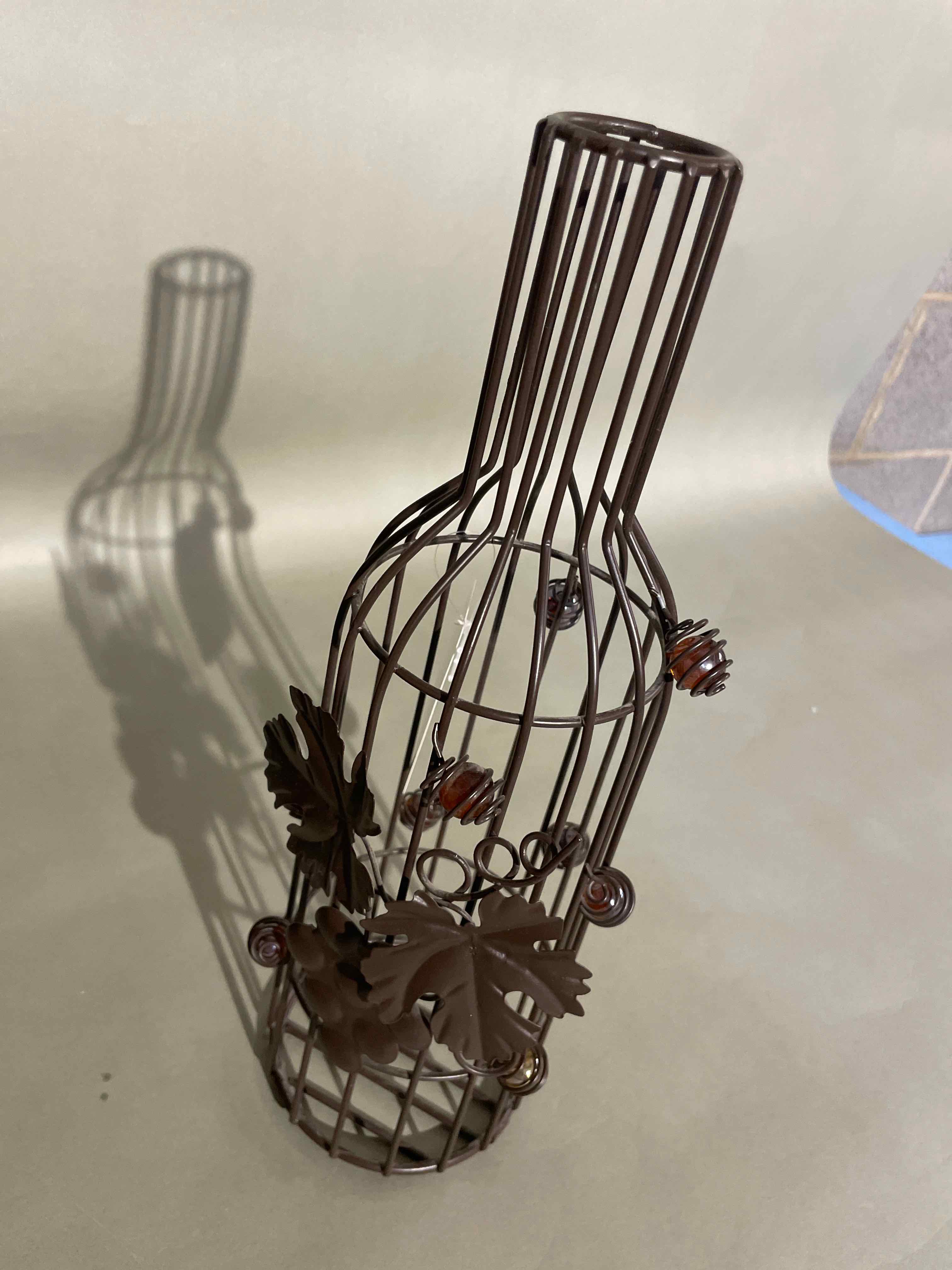 Decorative Brown Metal Wine Bottle Holder