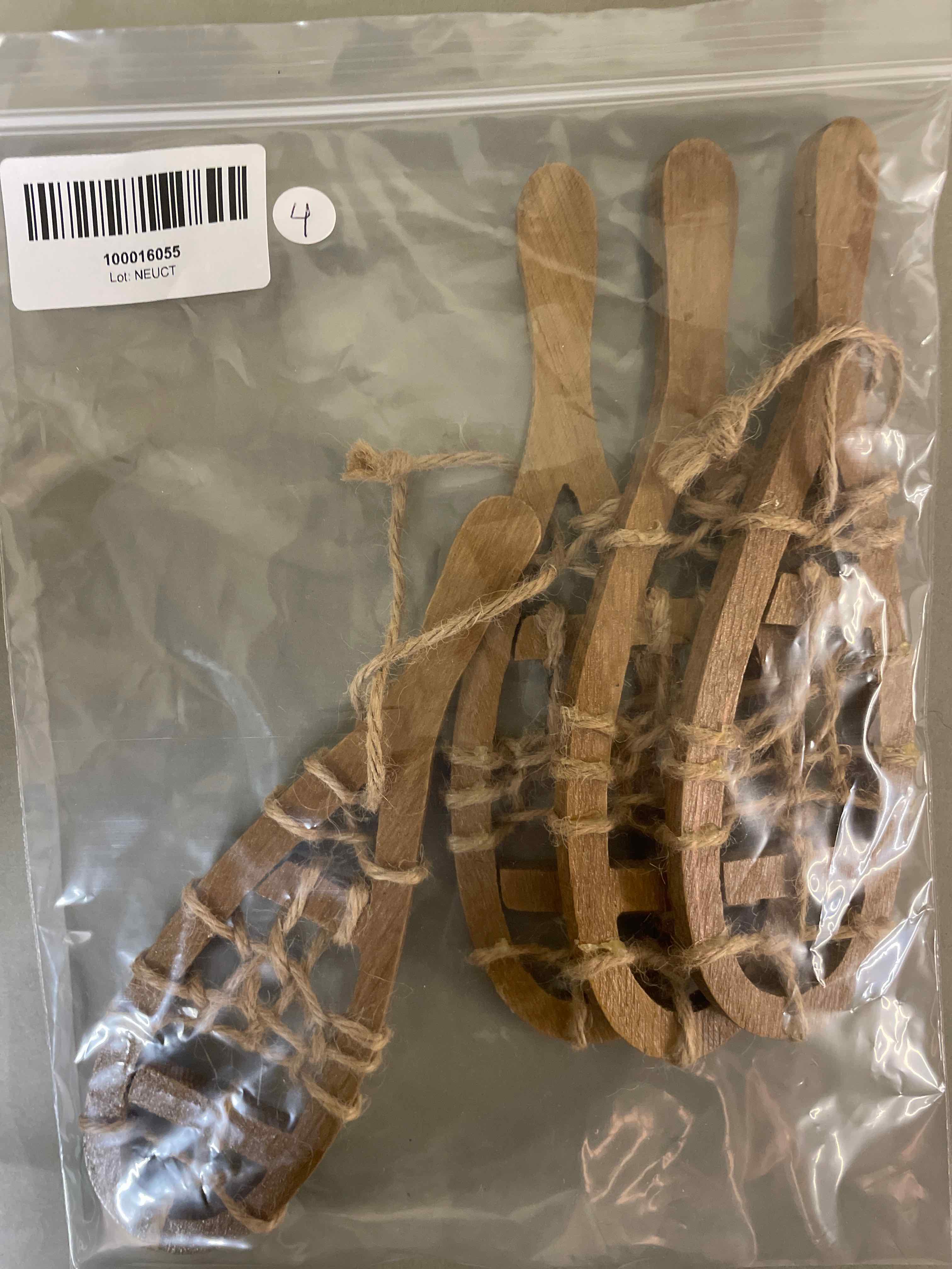 Wood hanging decor