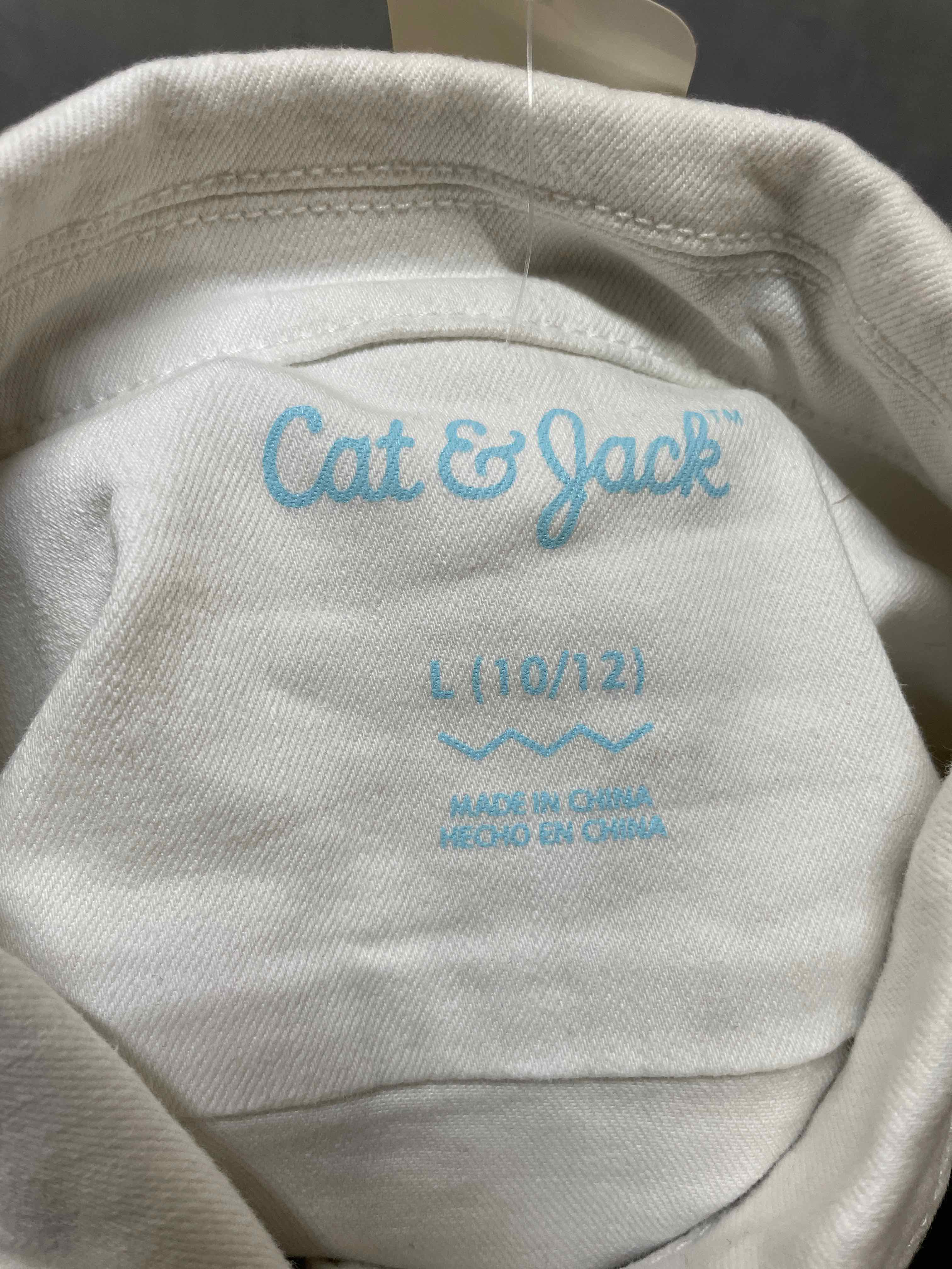 Cat & Jack White Denim Jacket Large