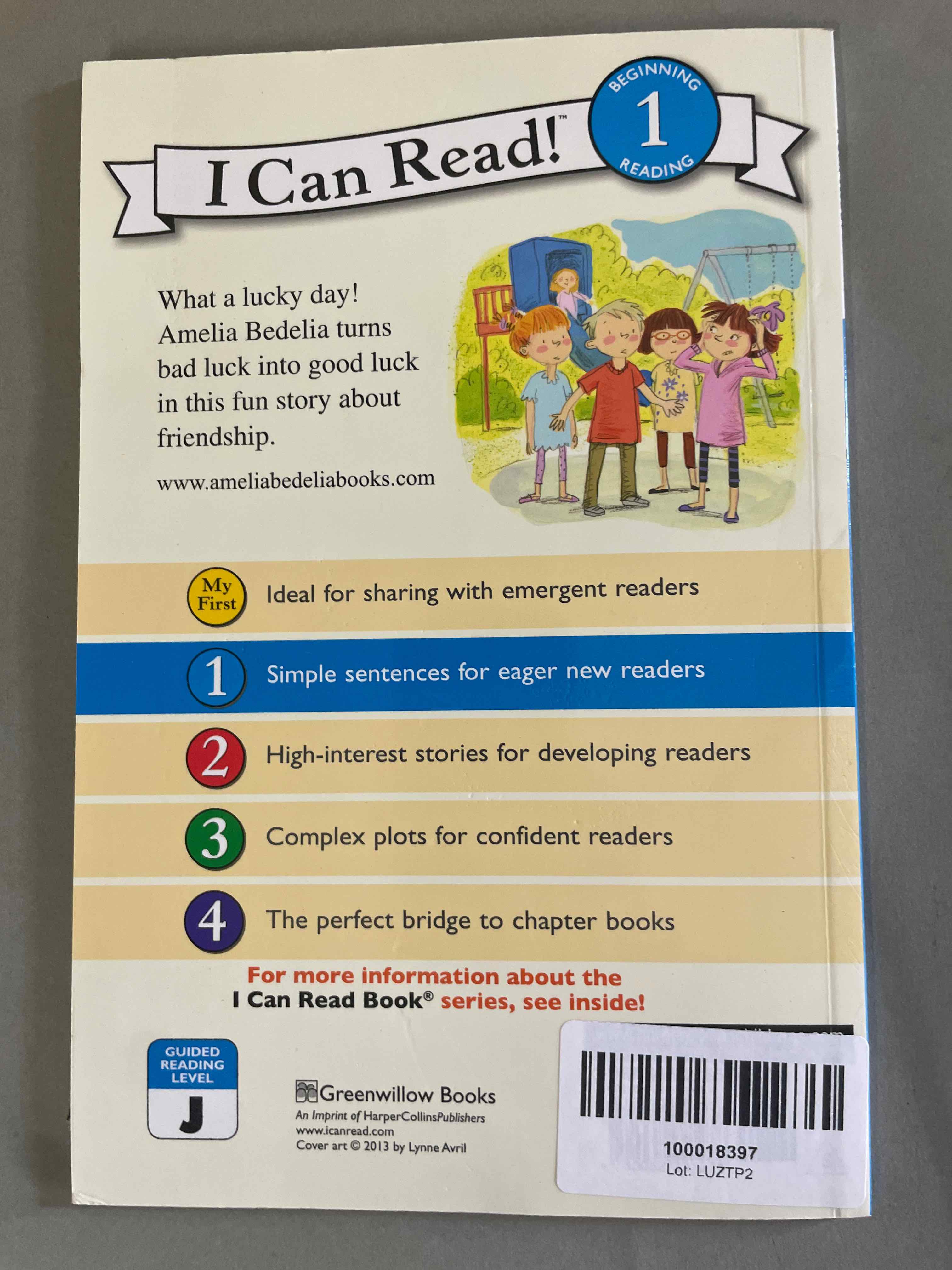 Greenwillow Books Yellow Children's Book Amelia Bedelia Tries Her Luck