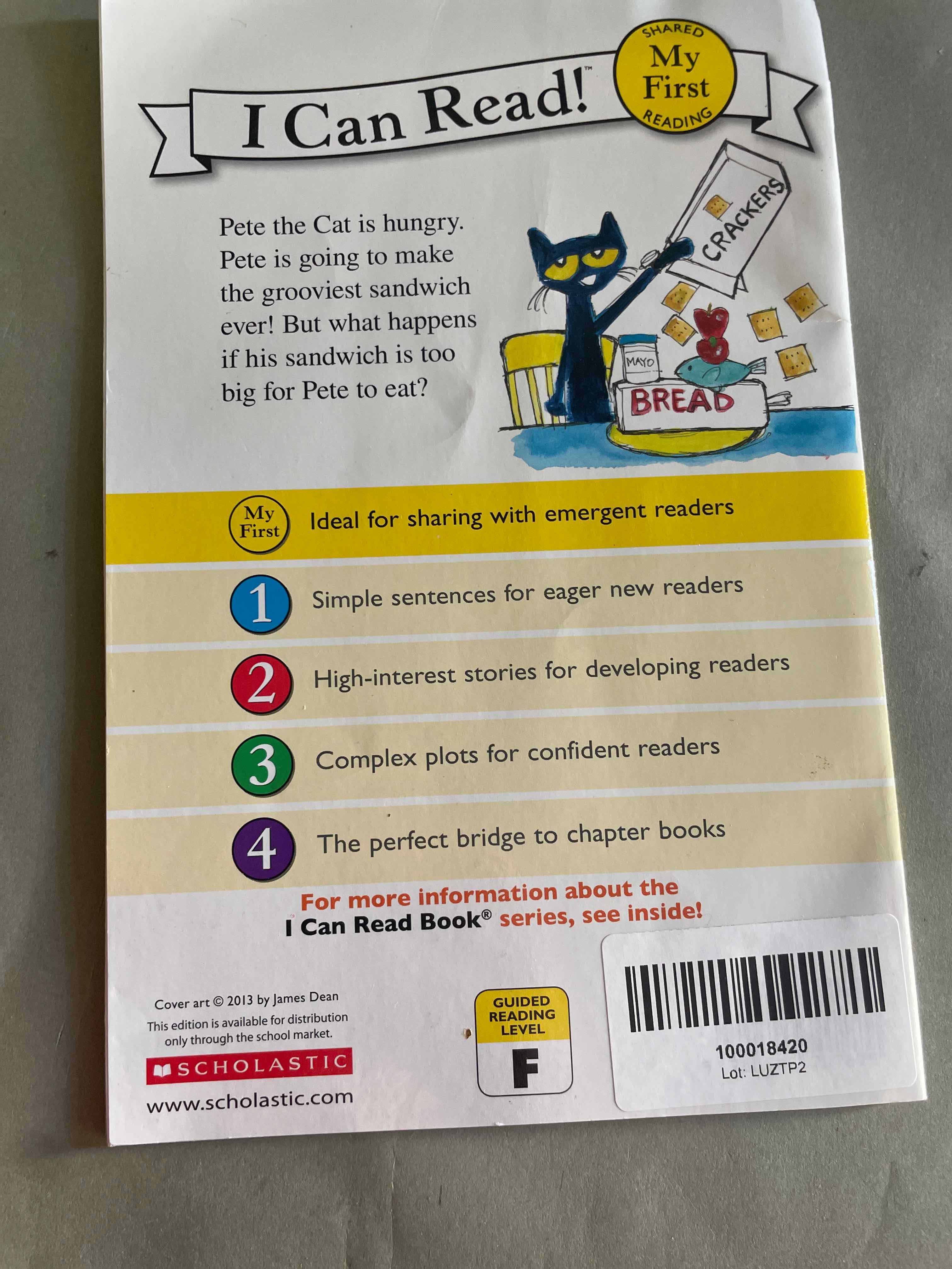 Scholastic Pete the Cat Pete's Big Lunch Book