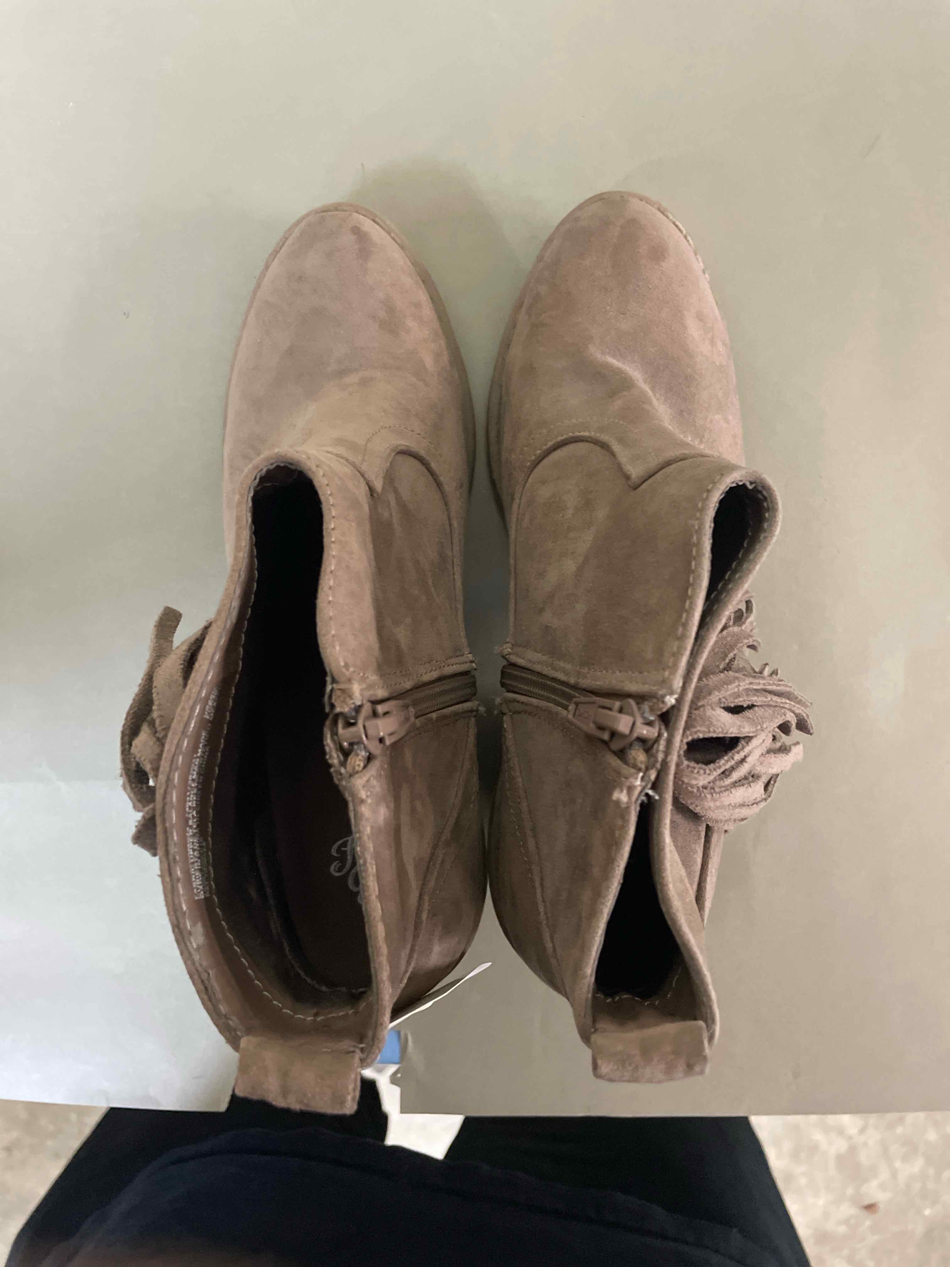Faded Glory Beige Suede Ankle Boots 8.5