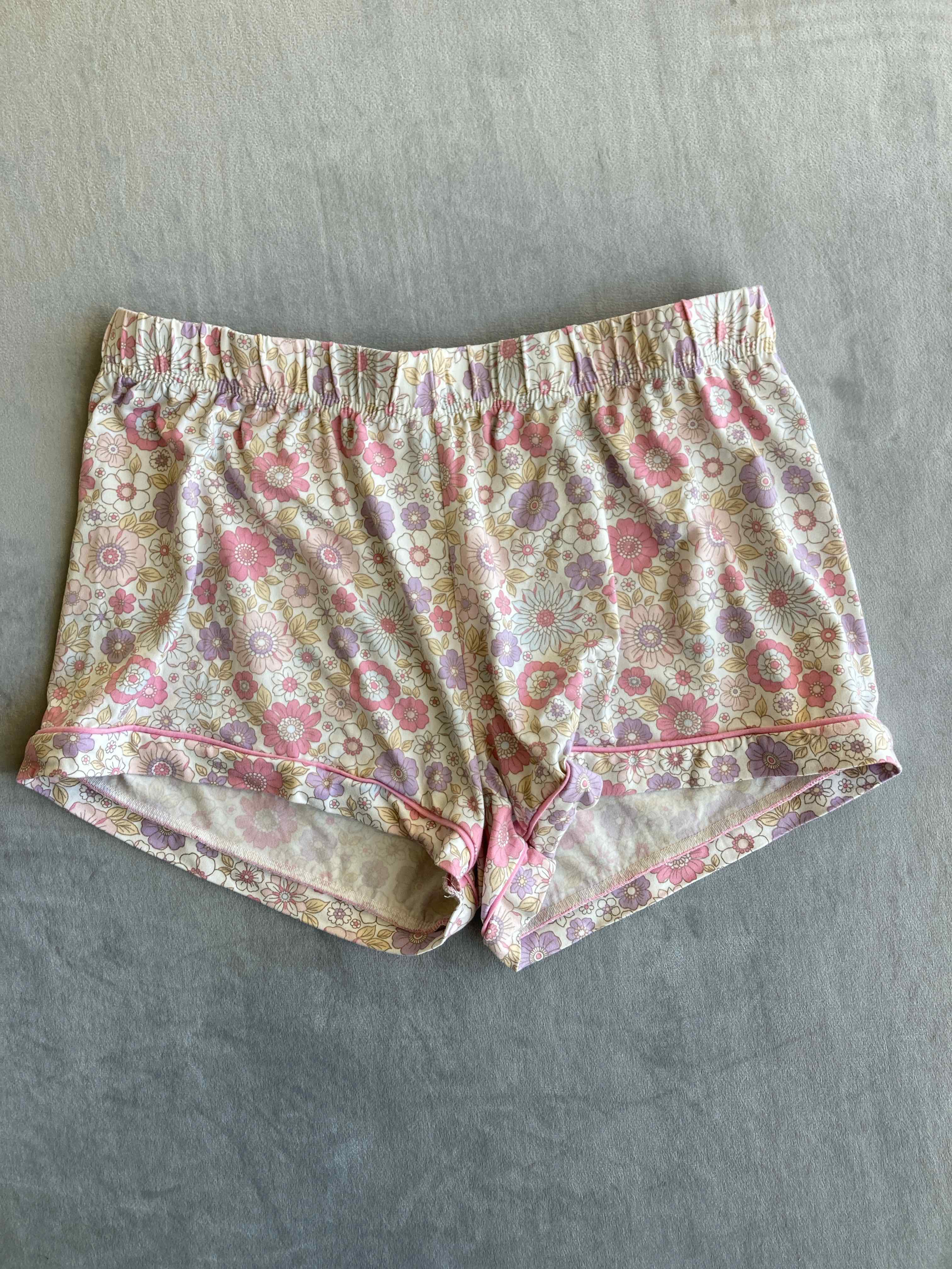 Tahari Beige Floral Polyester Blend Shorts Large