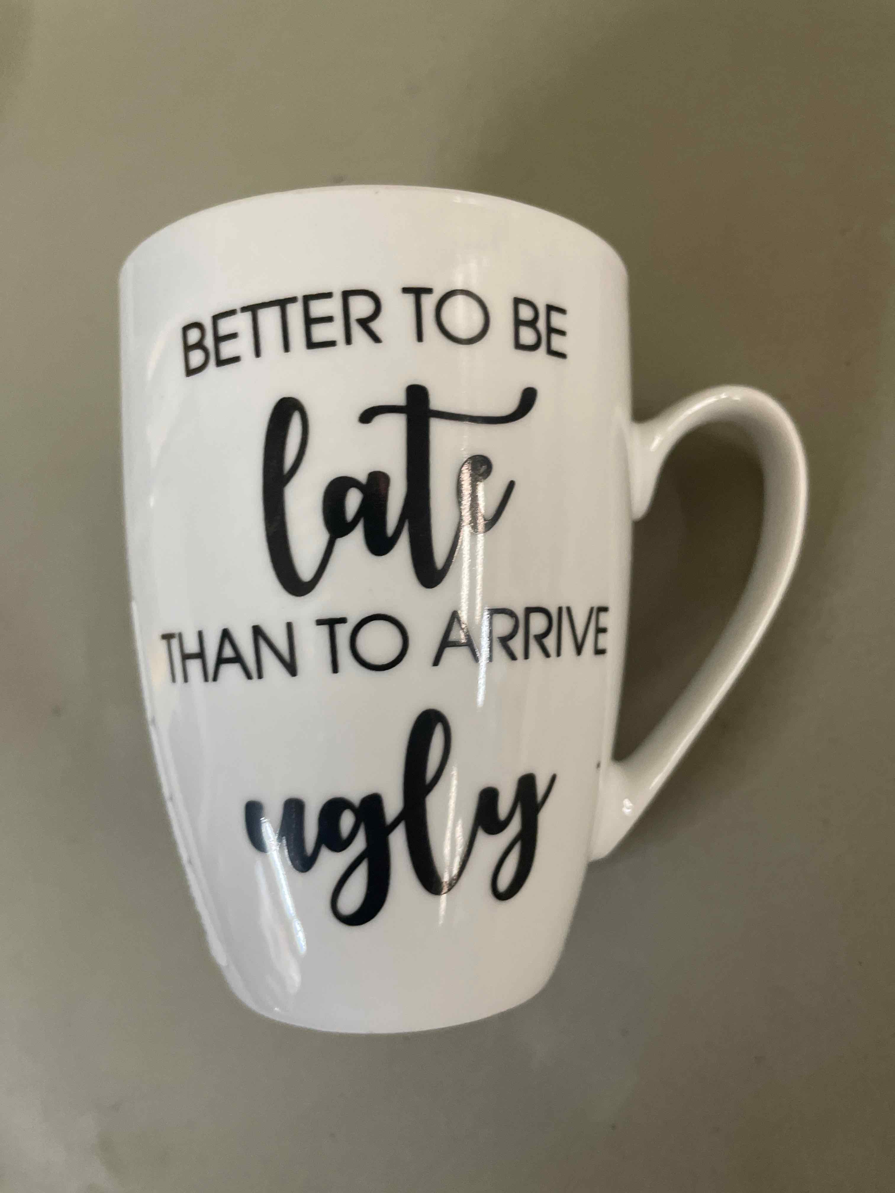 La Finesse White Ceramic Mug