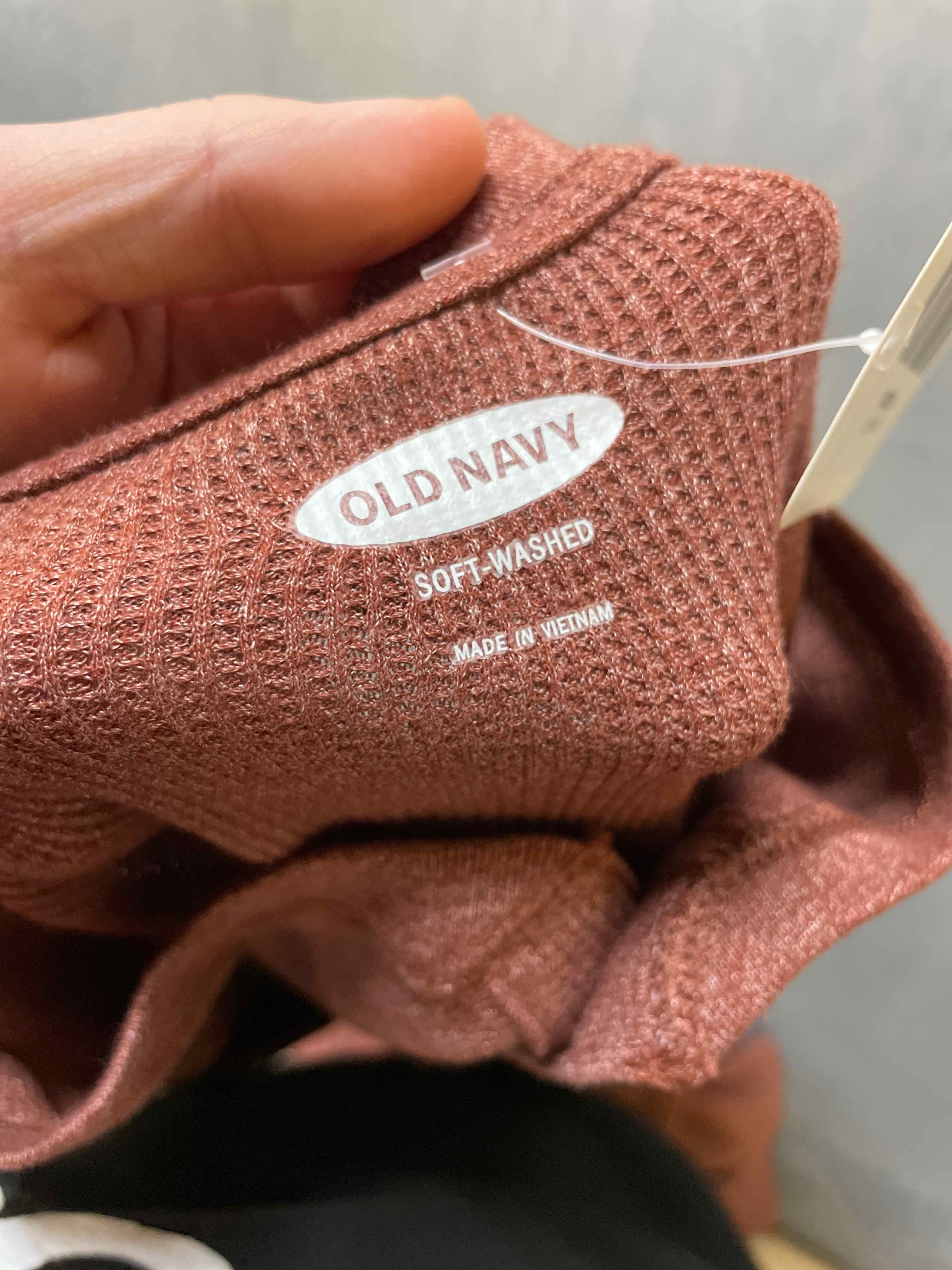 Old Navy Red Henley shirt size large
