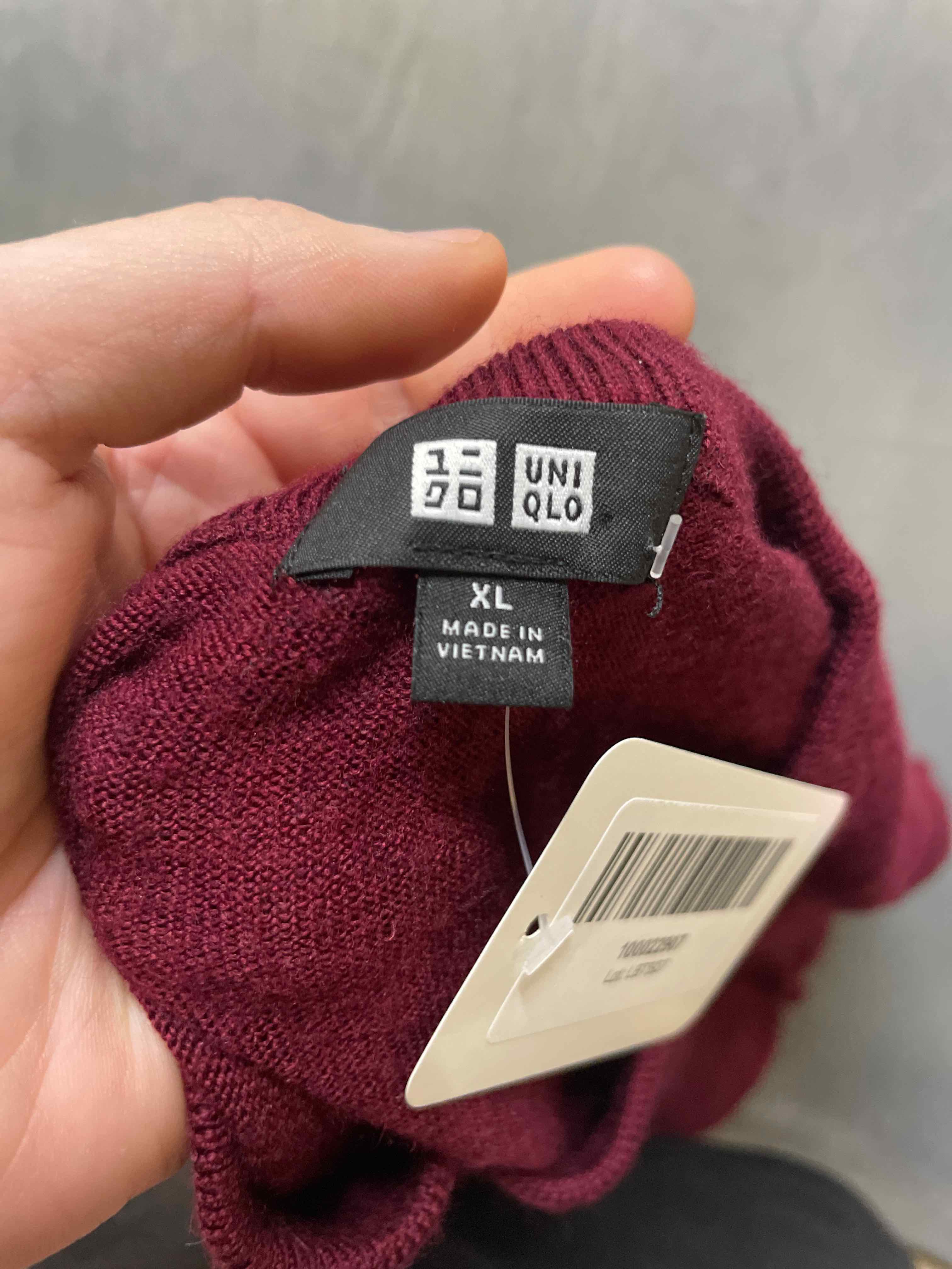Uniqlo Burgundy Wool Sweater XL