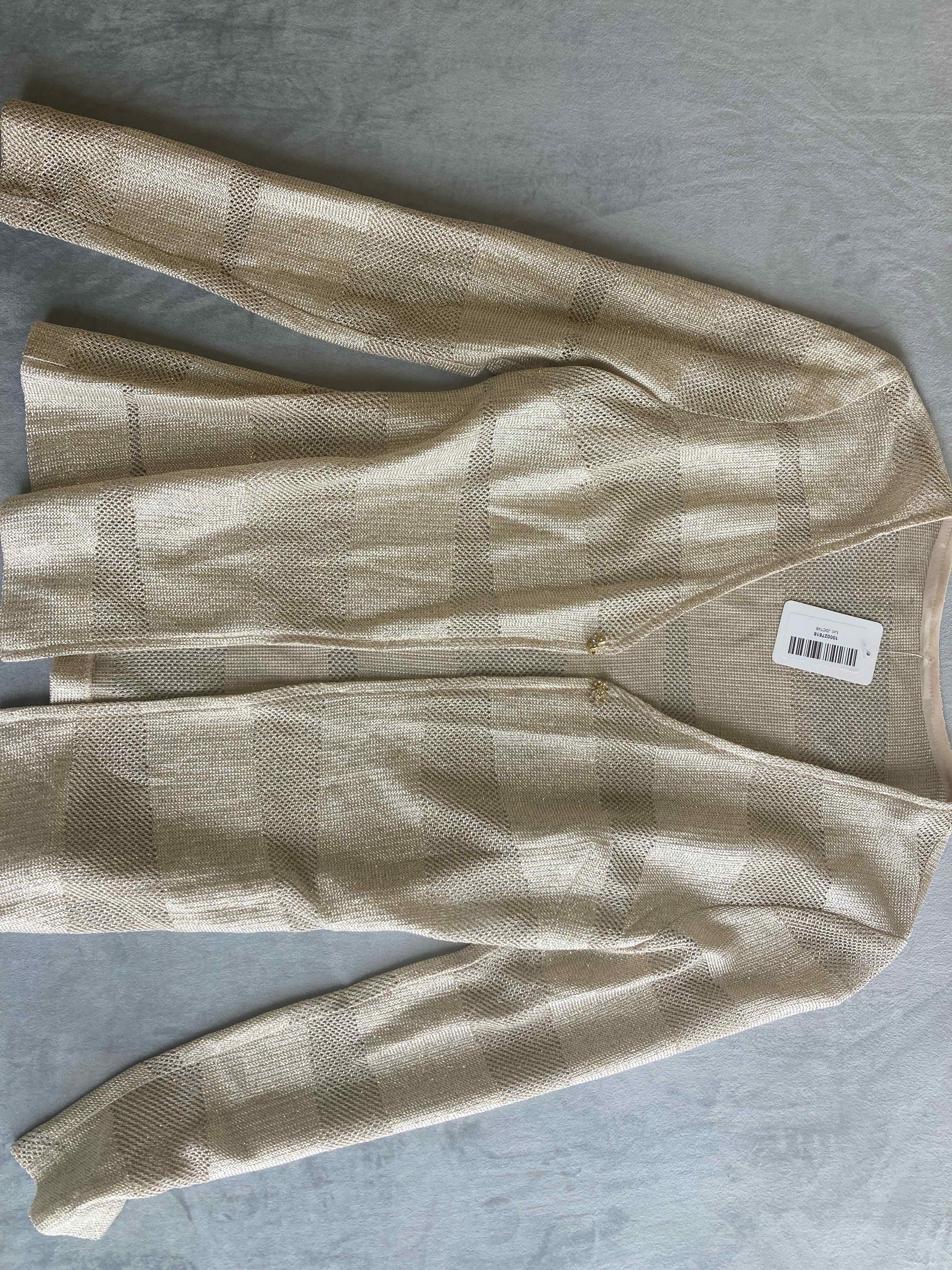 Beige Knit Sweater Medium