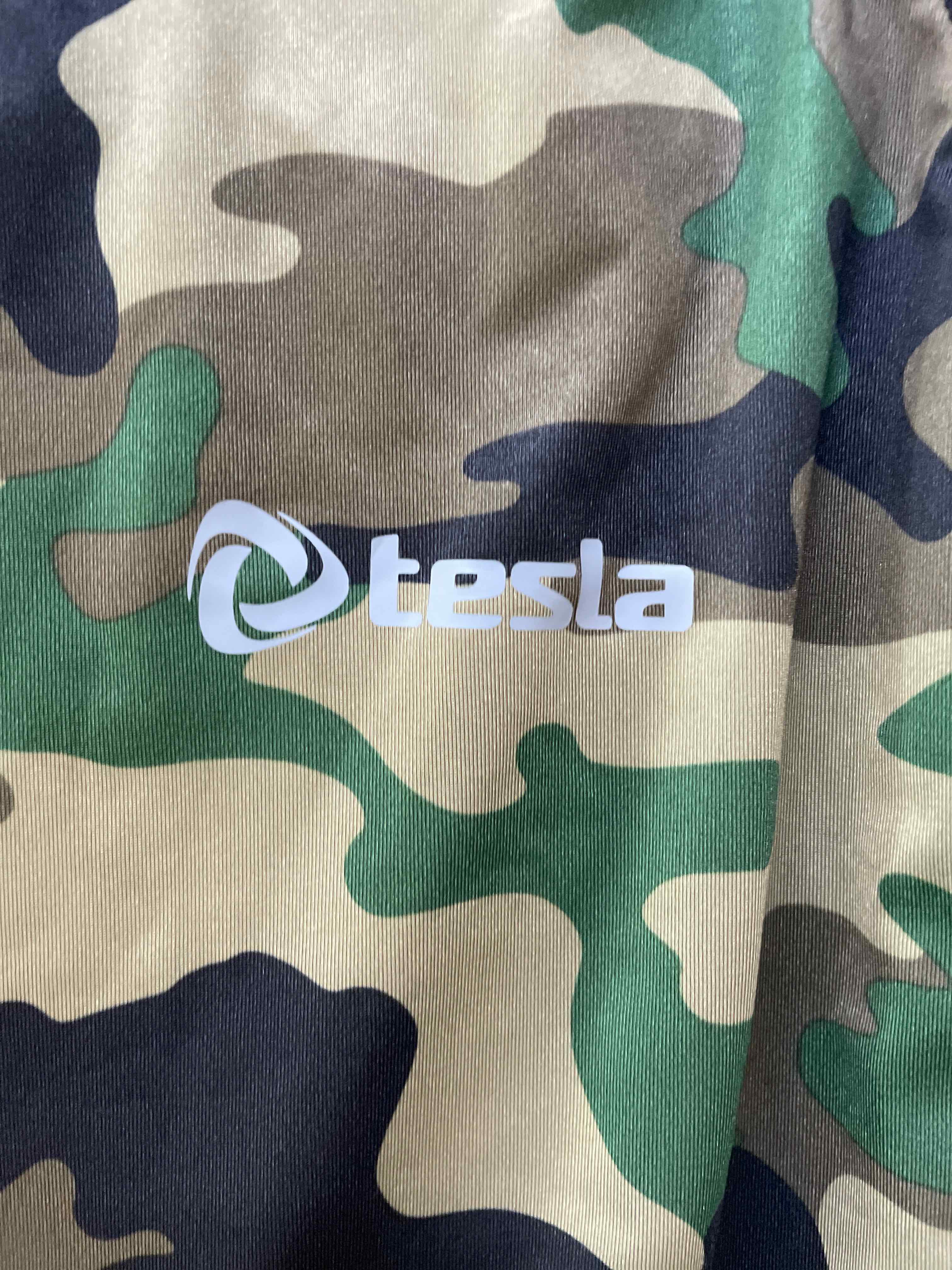 Tesla Green Camouflage polyester blend athletic shirt size small