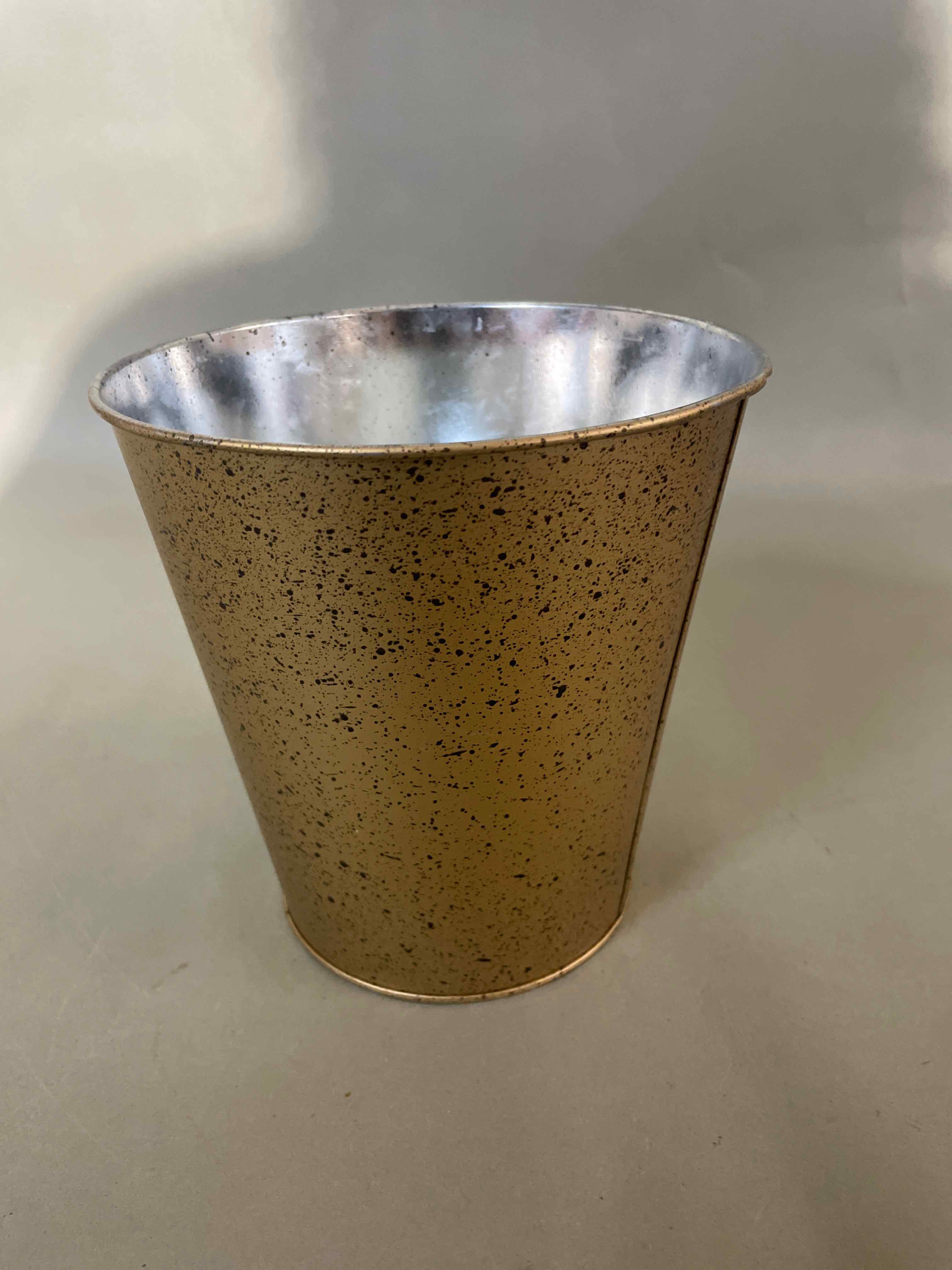 Gold Metallic Speckled Cup