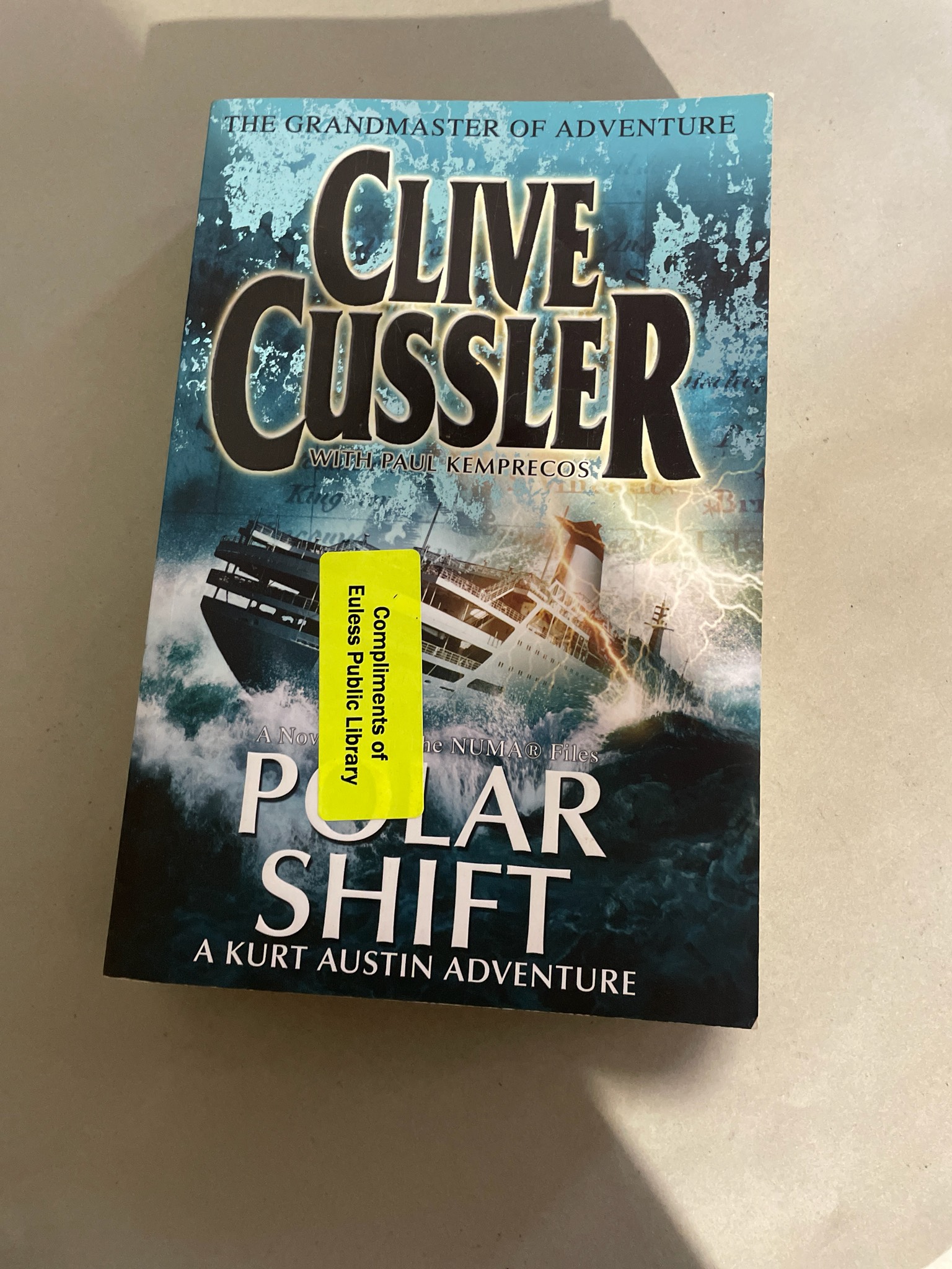 Clive Cussler Blue Fiction Book