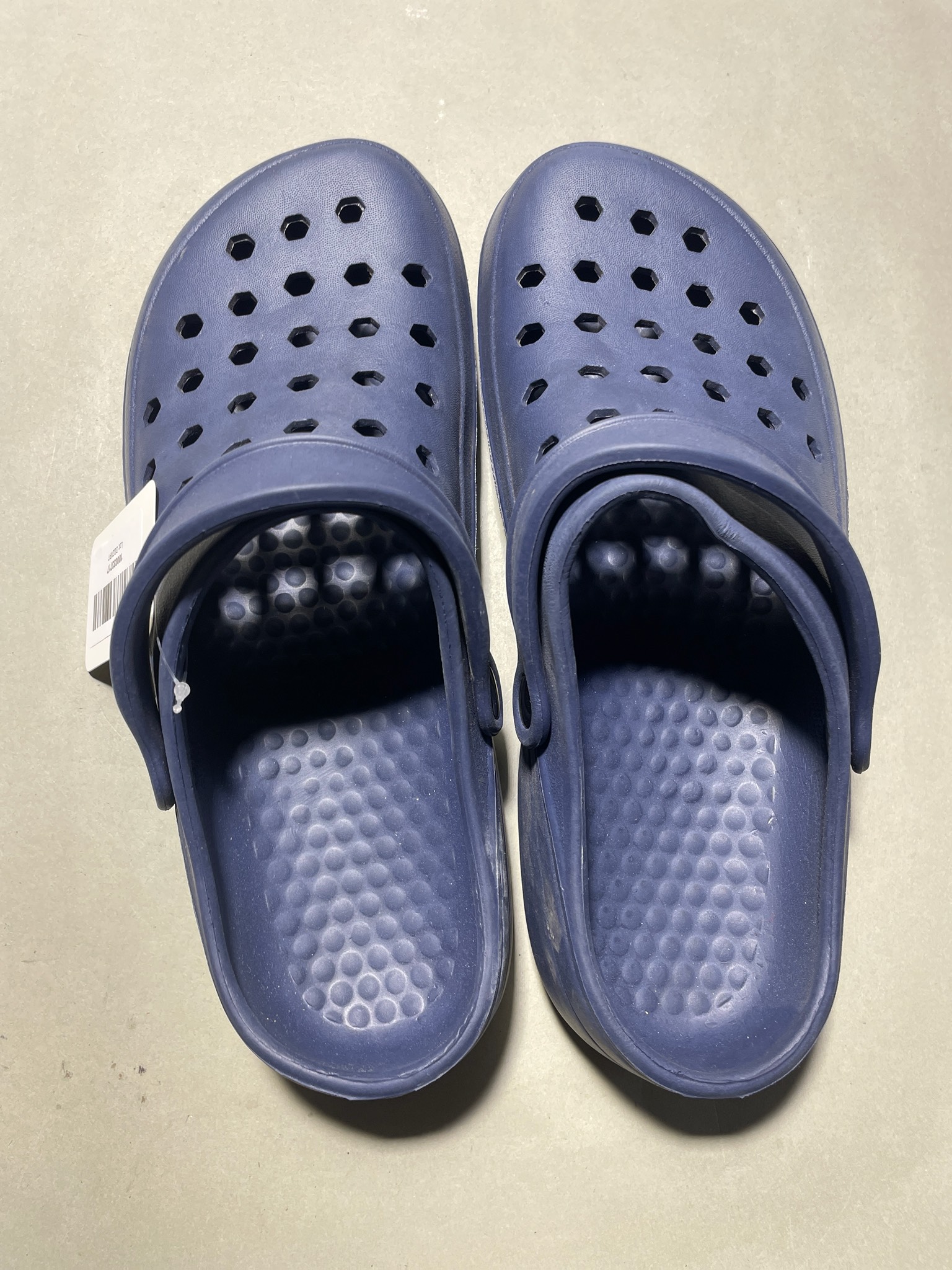 Navy Blue Ventilated Clogs Size XL (11-12)