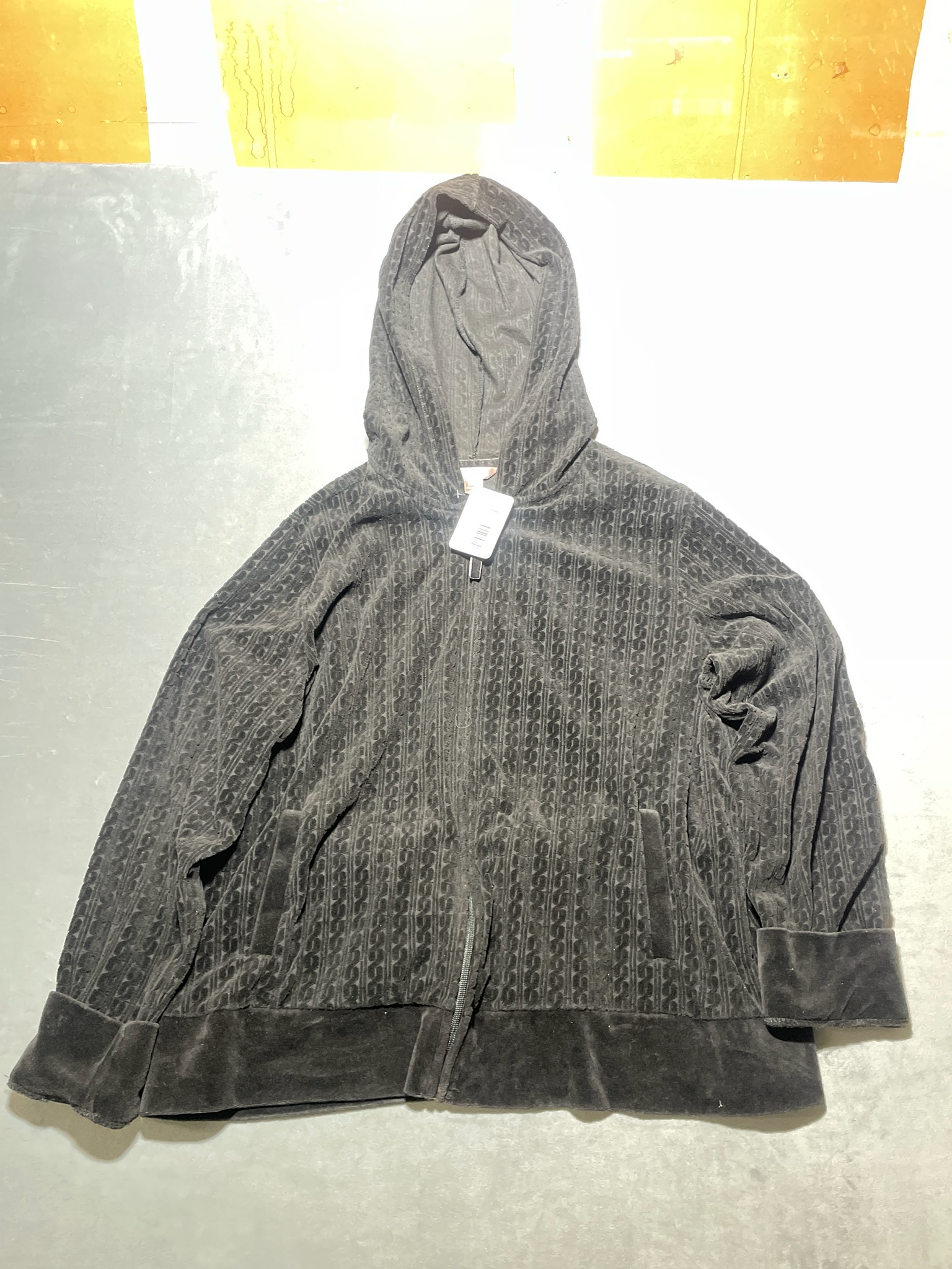 White Stag Black Zip-Up Hooded Jacket Size XL/G (16-18)