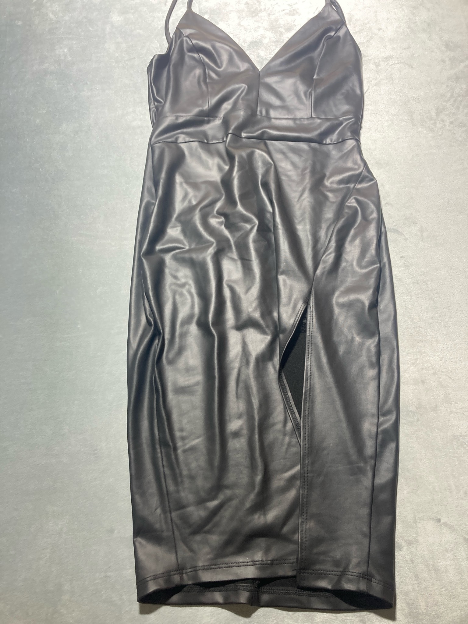 Privy Black Leather-like Fitted Dress Size M