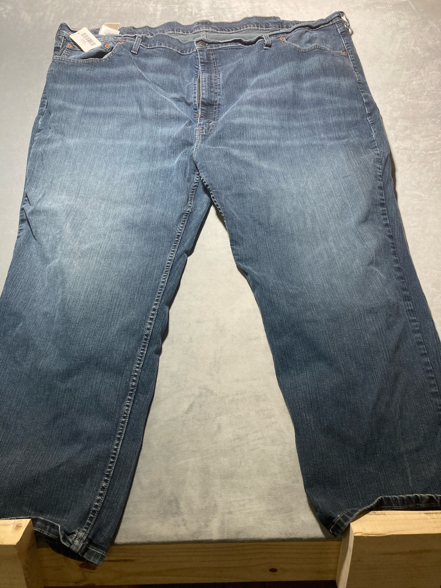 Levis blue cotton blend 559 jeans size 56x30