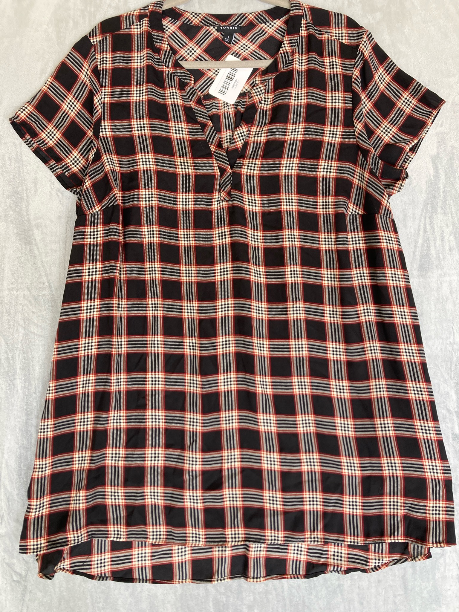 TORRID Black Red White Checkered Short-Sleeve Top Size 2