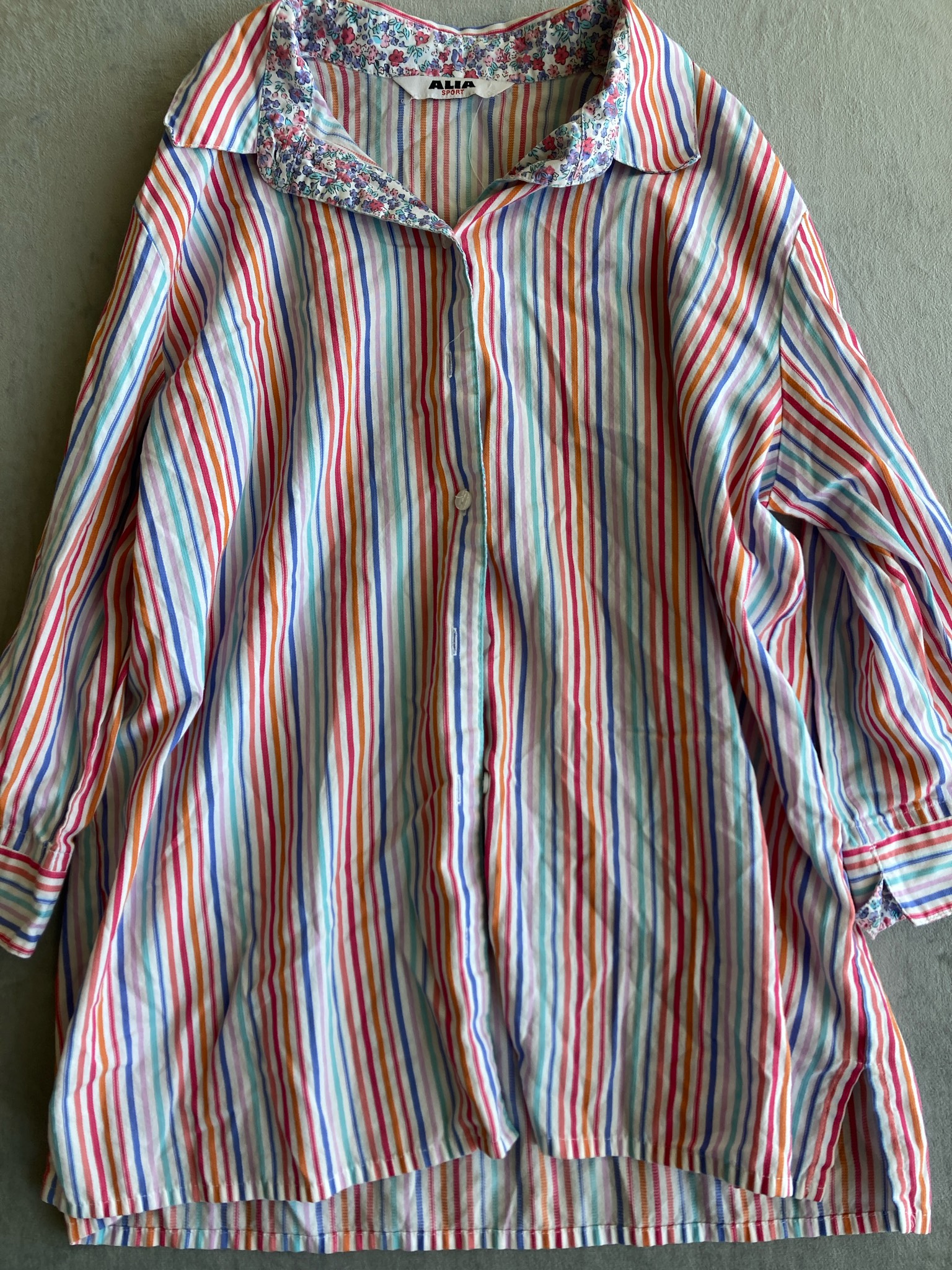 ALIA SPORT Multicolored Striped Button-Up Shirt