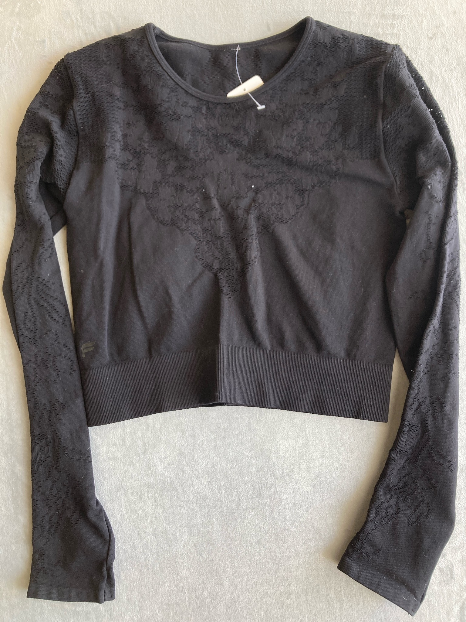 Fabletics Black Cropped Long-Sleeve Top