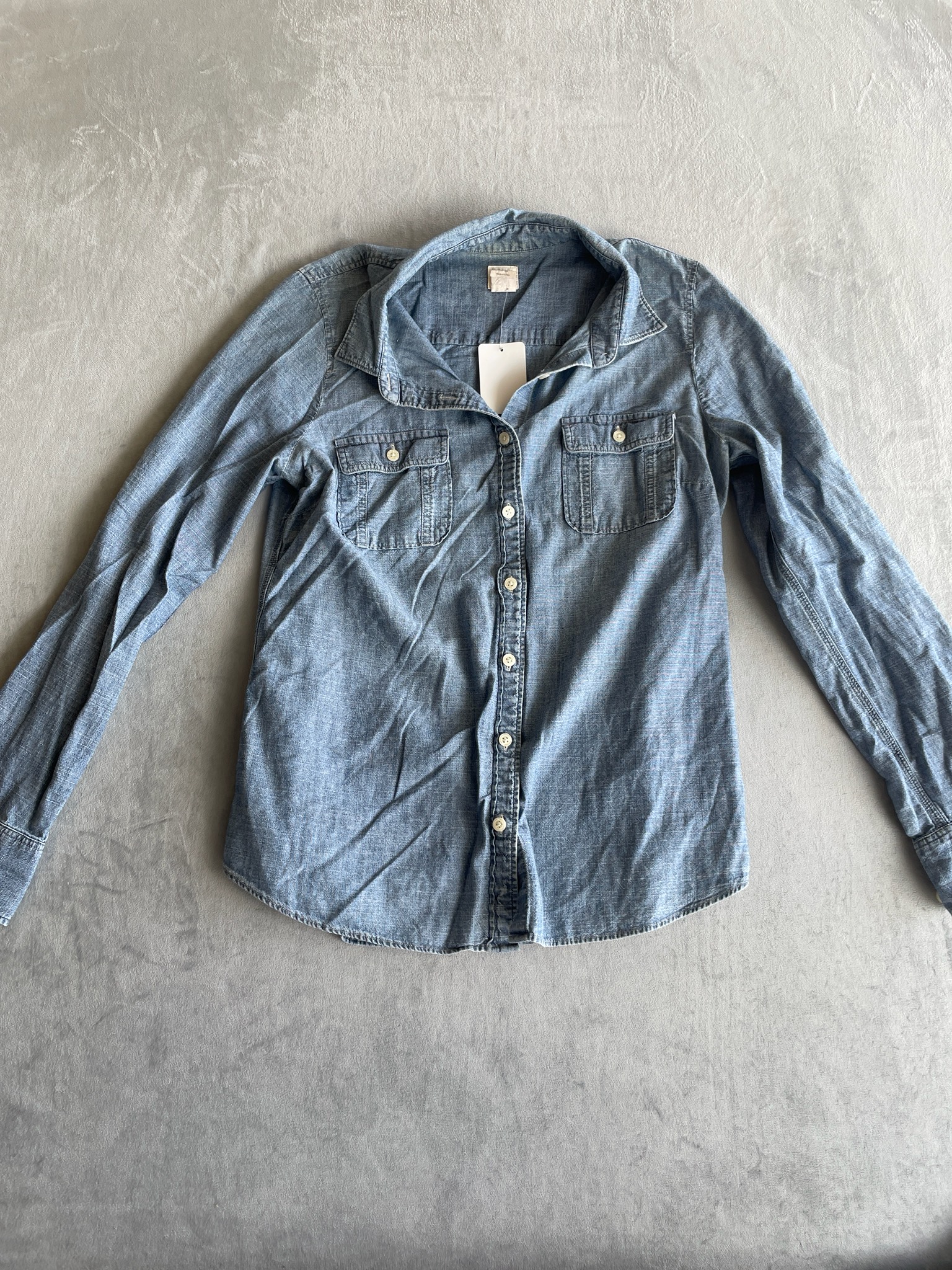 J.CREW Light Blue Chambray Long-Sleeve Shirt Size M
