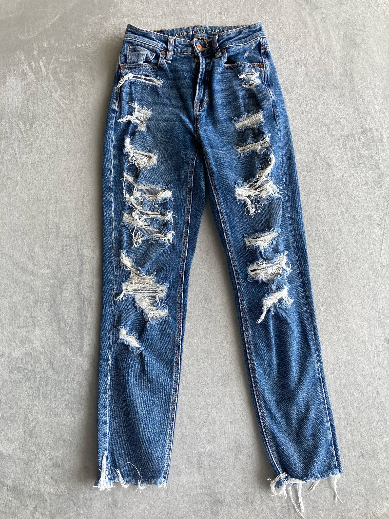 American Eagle Medium Blue Denim Jeans