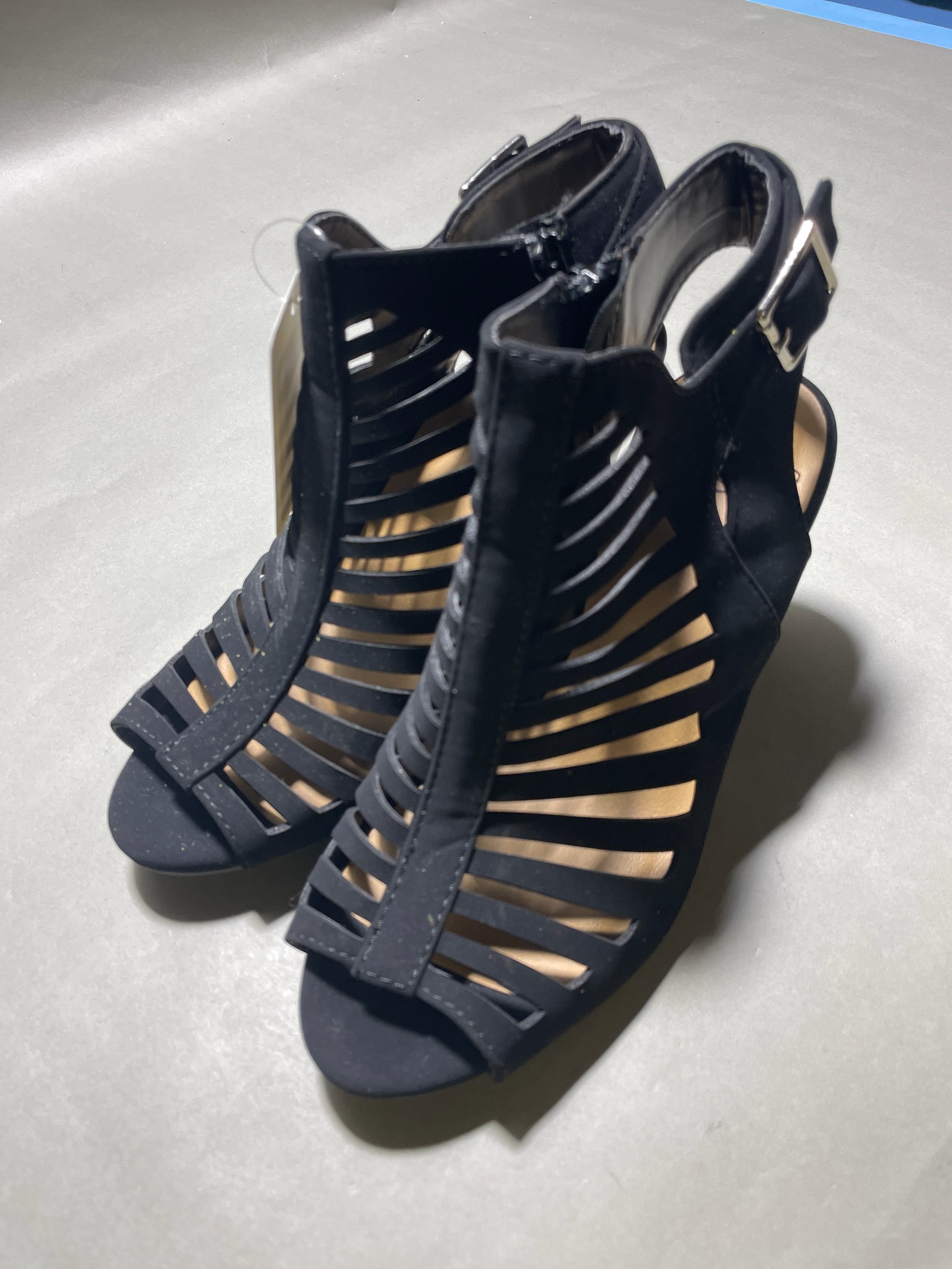 Holly Black Wedge Sandals Size Size 7