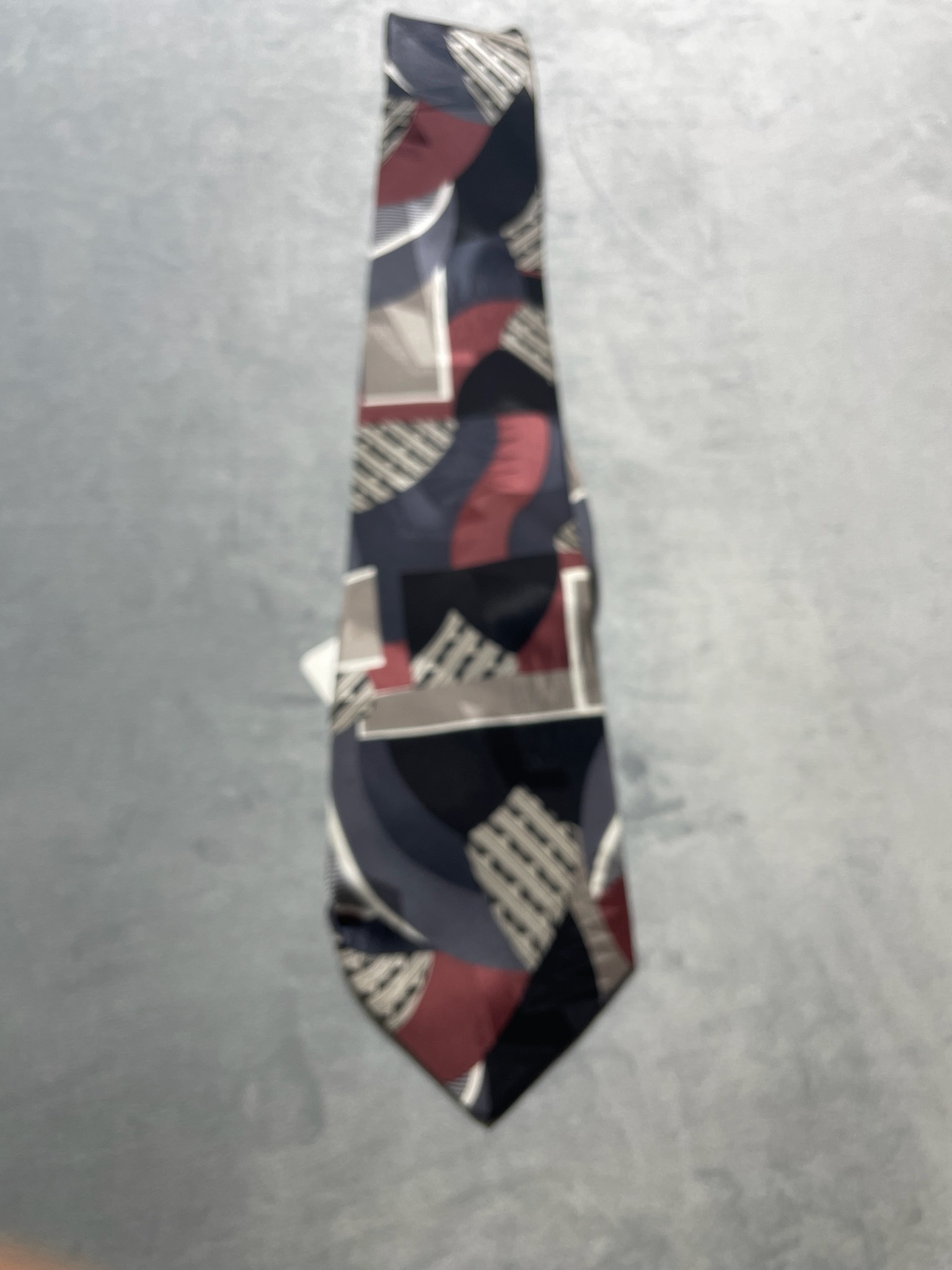 VTG Lucarelli Navy Red Beige Gray Geometric Necktie