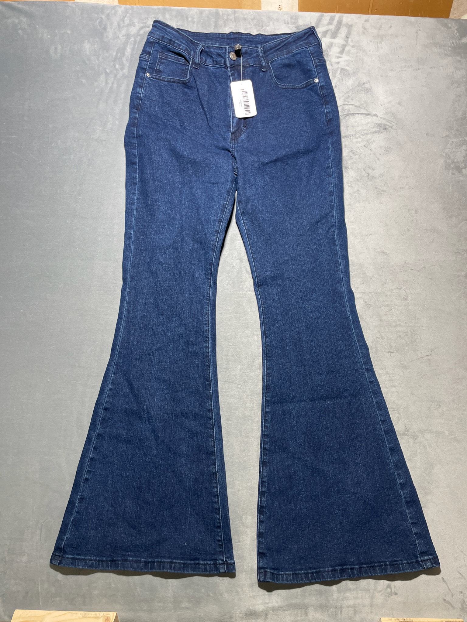 CN Lipuran Blue Flared Jeans Size size 25