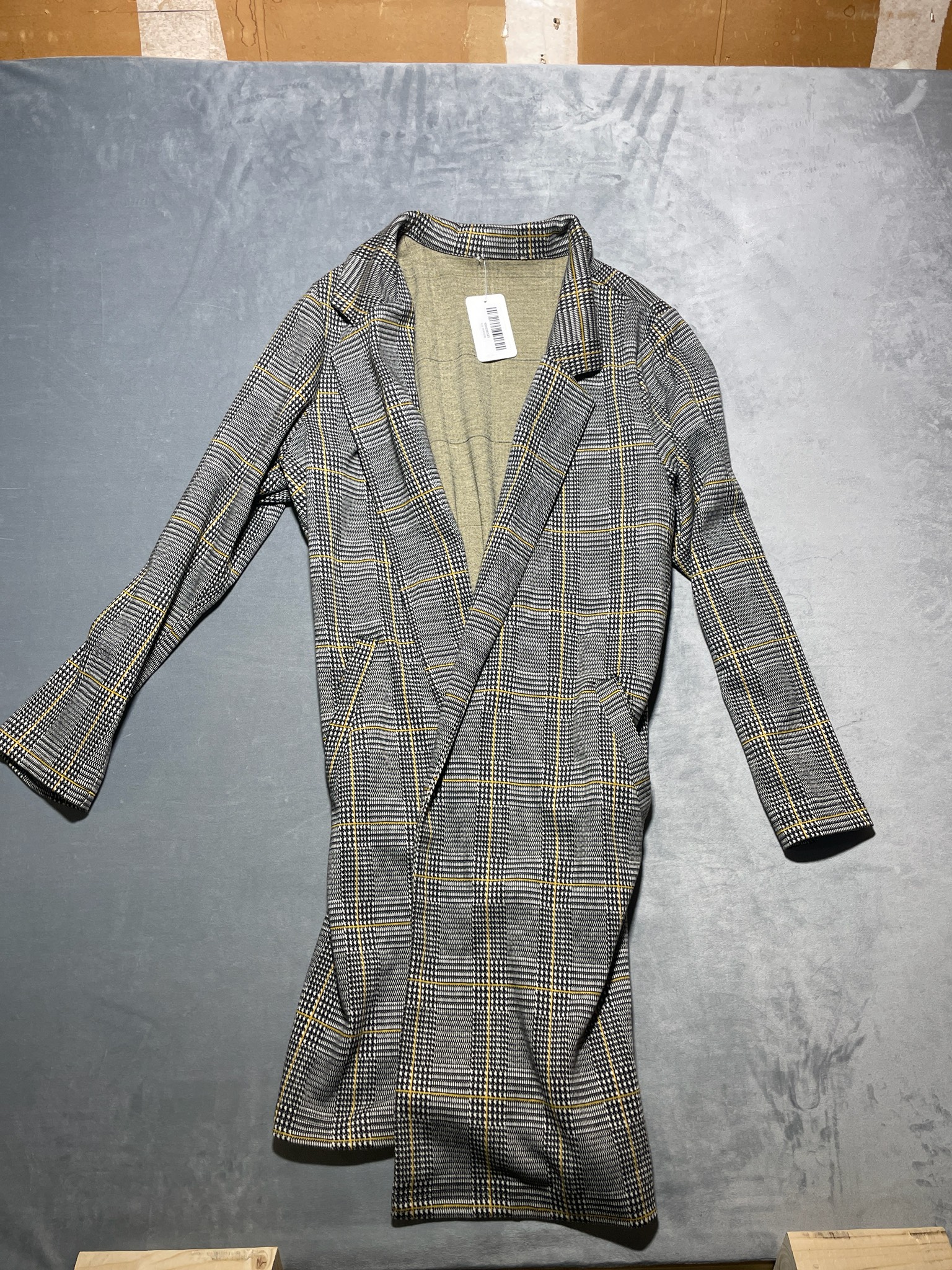 Gray Yellow Plaid Coat Size M
