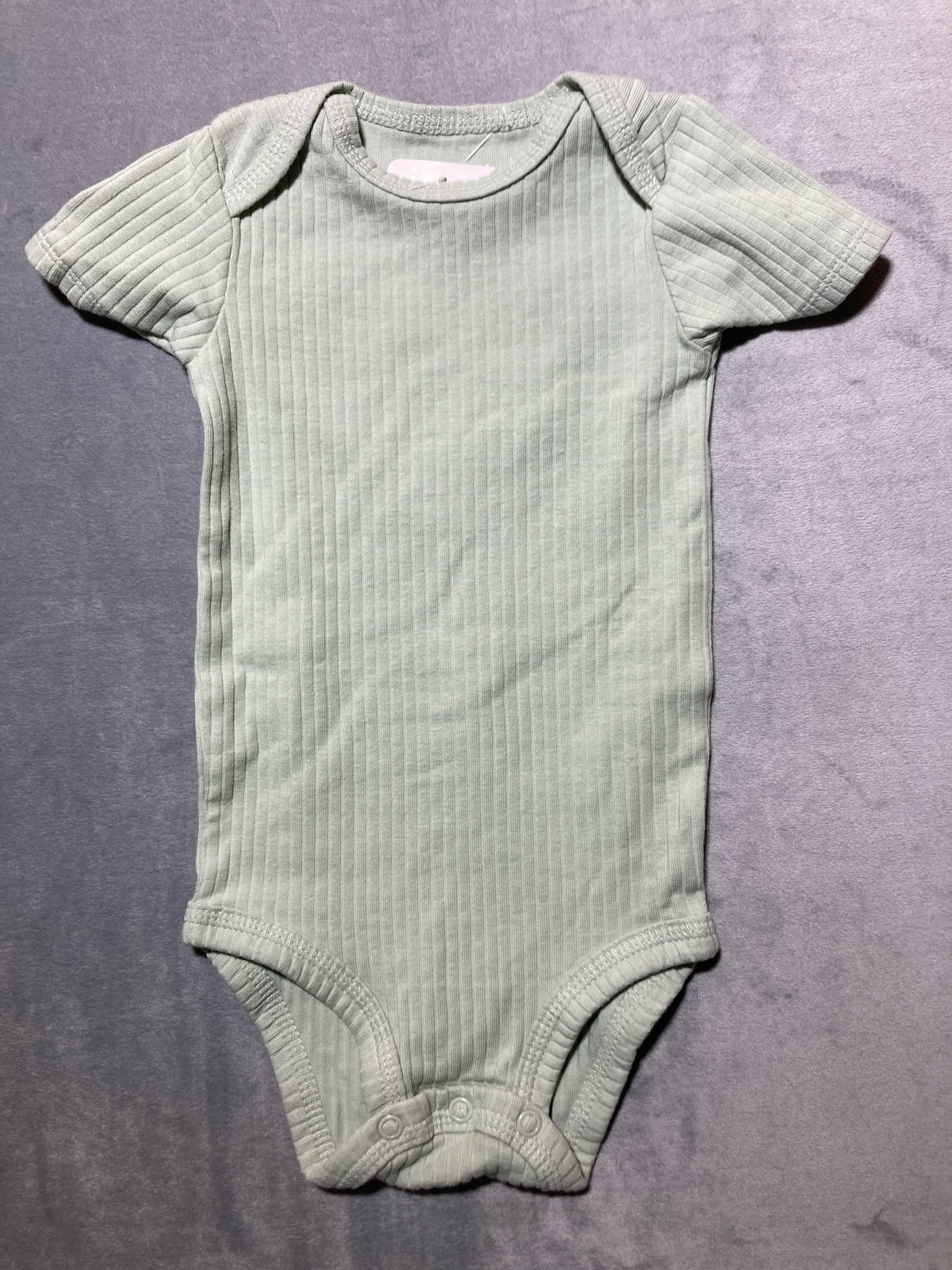 carter's Light Green Ribbed onesie Size 12m