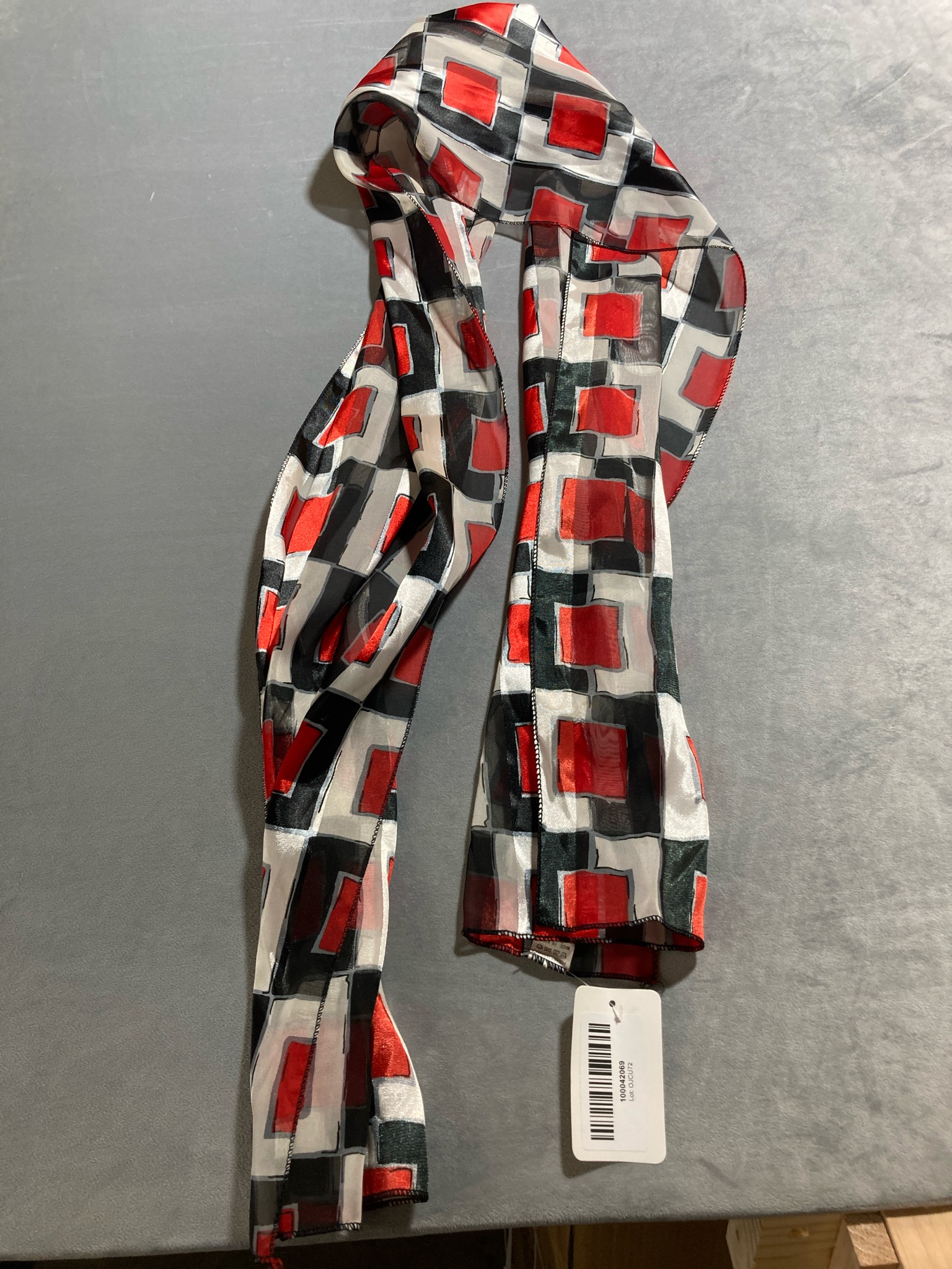 Red Black Geometric Scarf