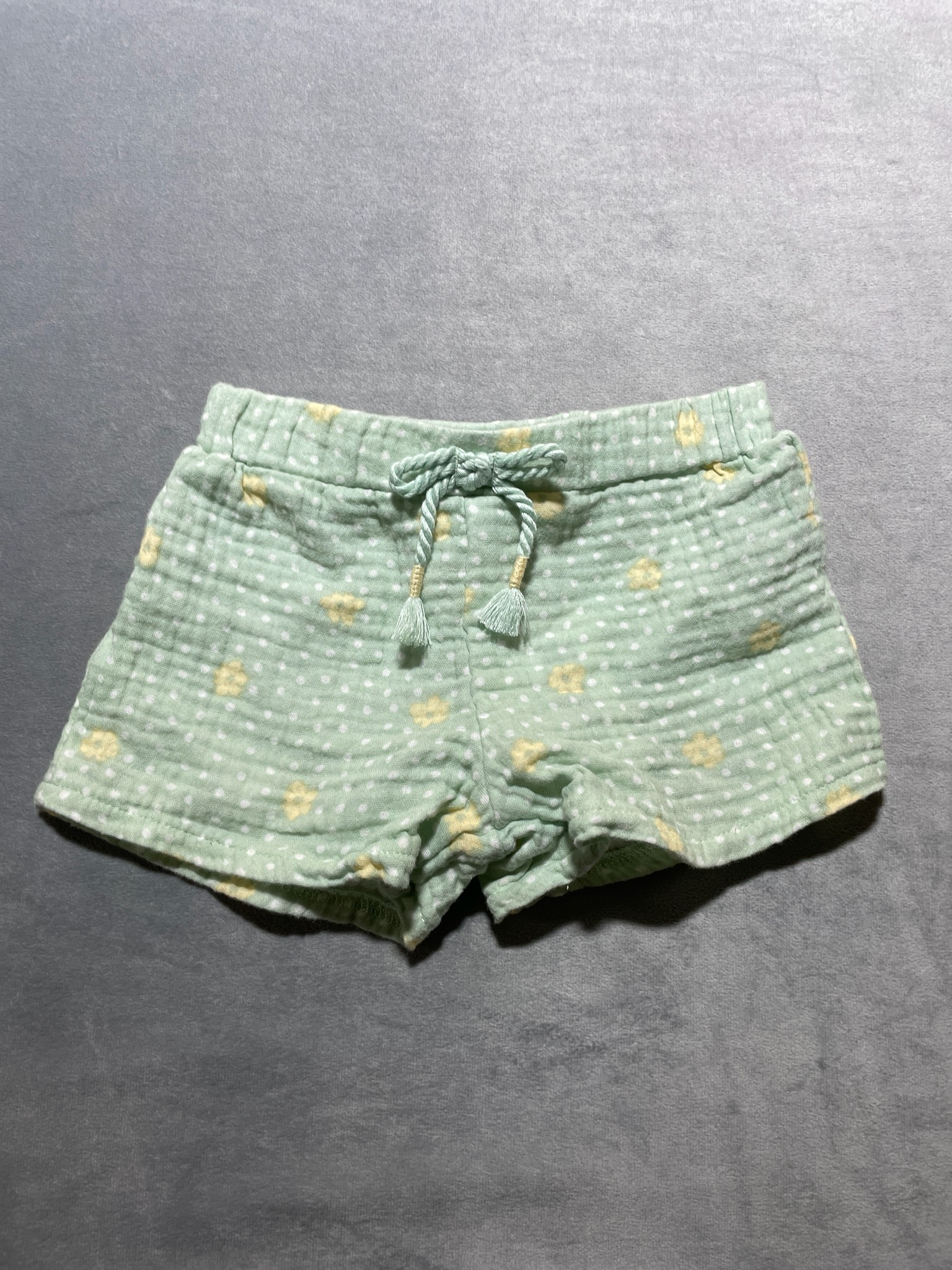 Members Mark green and yellow floral cotton shorts size 12M