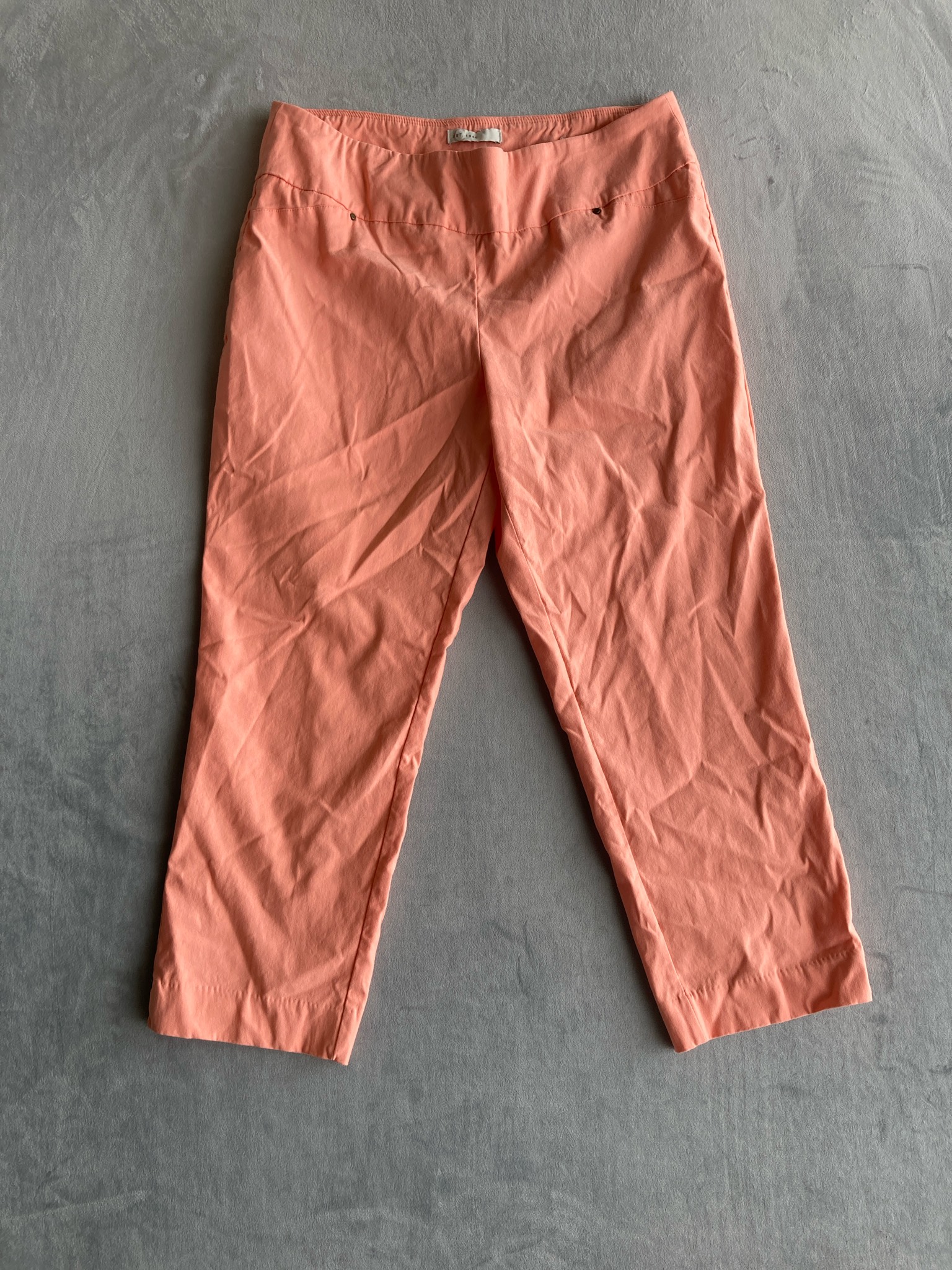 Coral Cropped Pants Size Size 12
