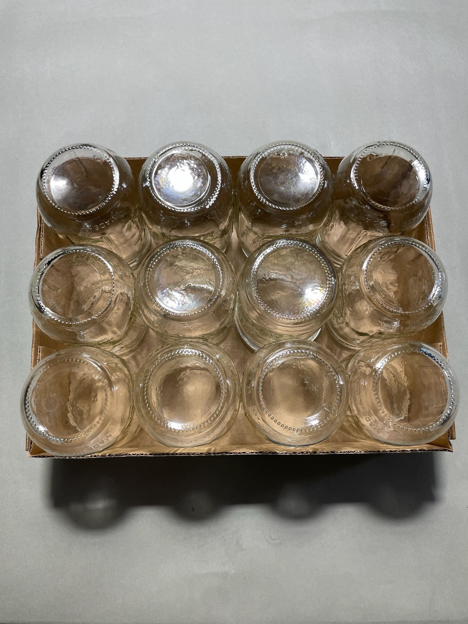 Ball Clear 12-Pack Glass Mason Jars Size Pint (16 oz / 473 ml)