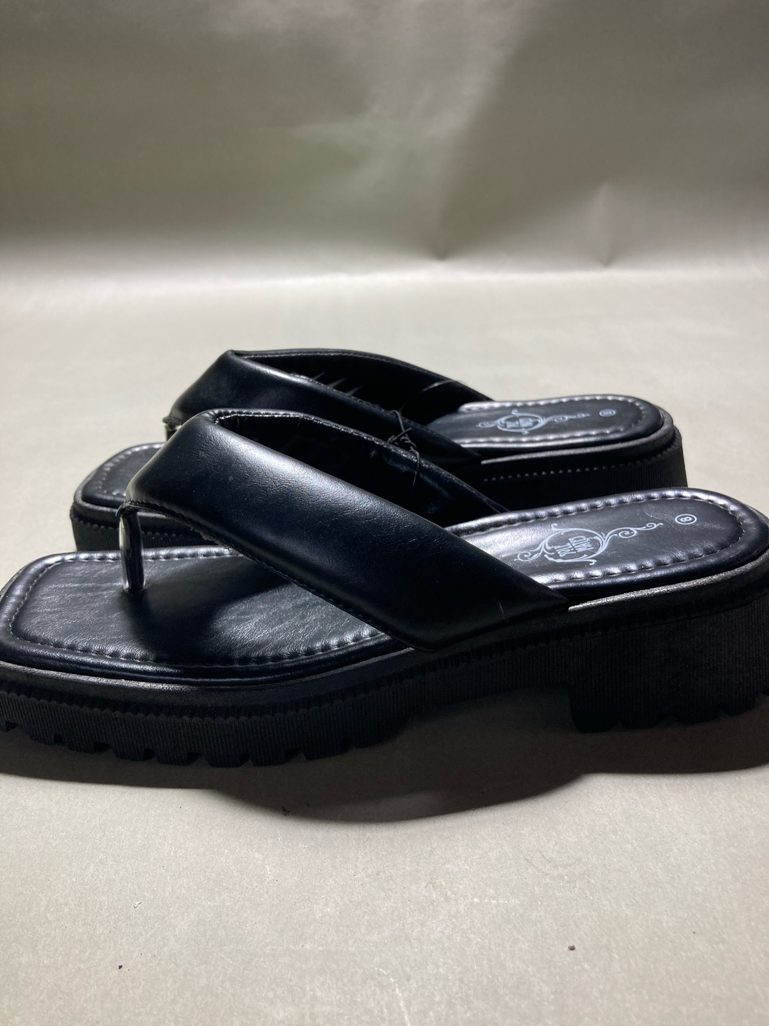 Sole Mates Black Platform Thong Sandals Size Size 8