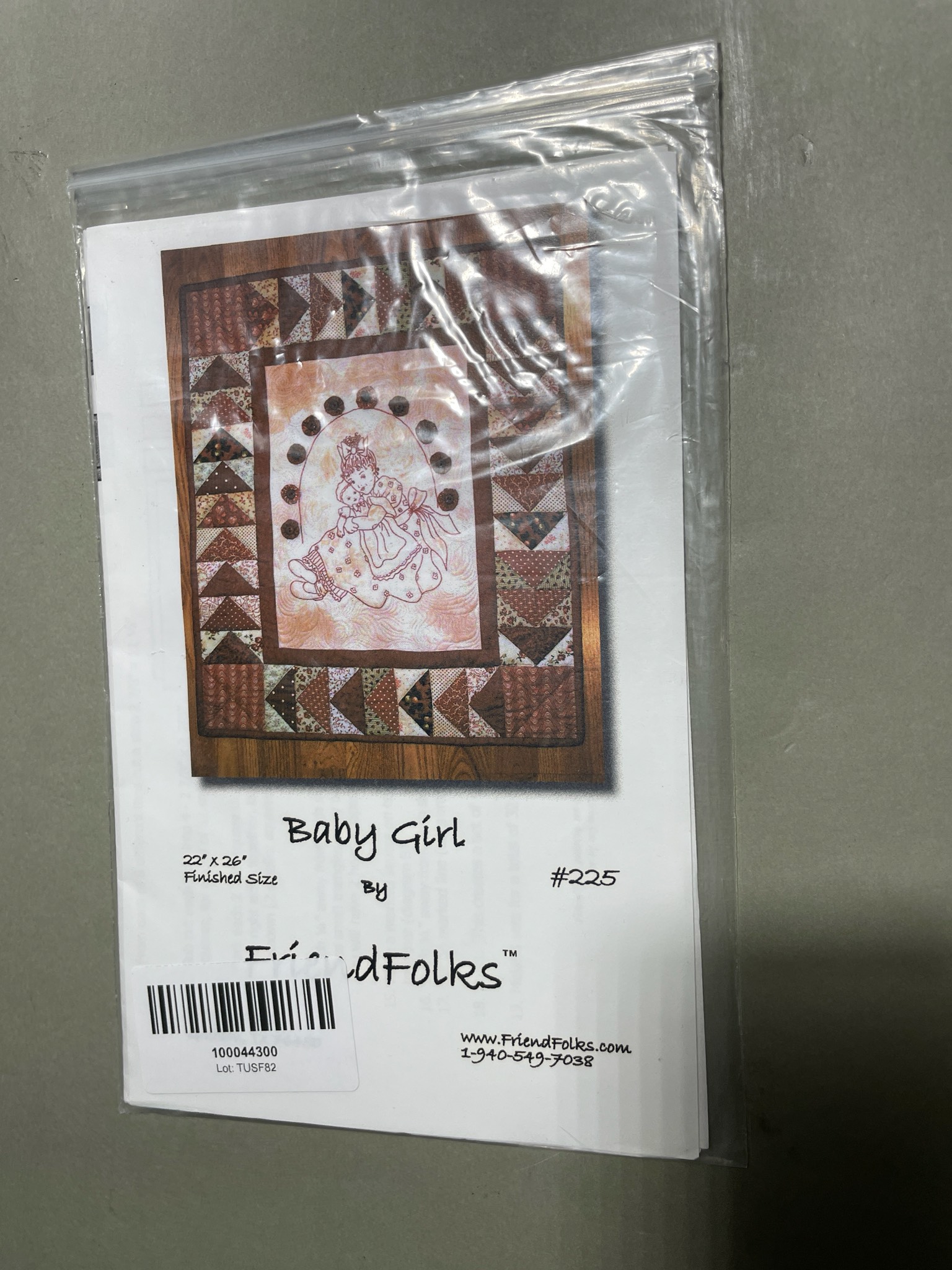 FriendFolks Baby Girl Quilt Pattern Size 22" x 26"