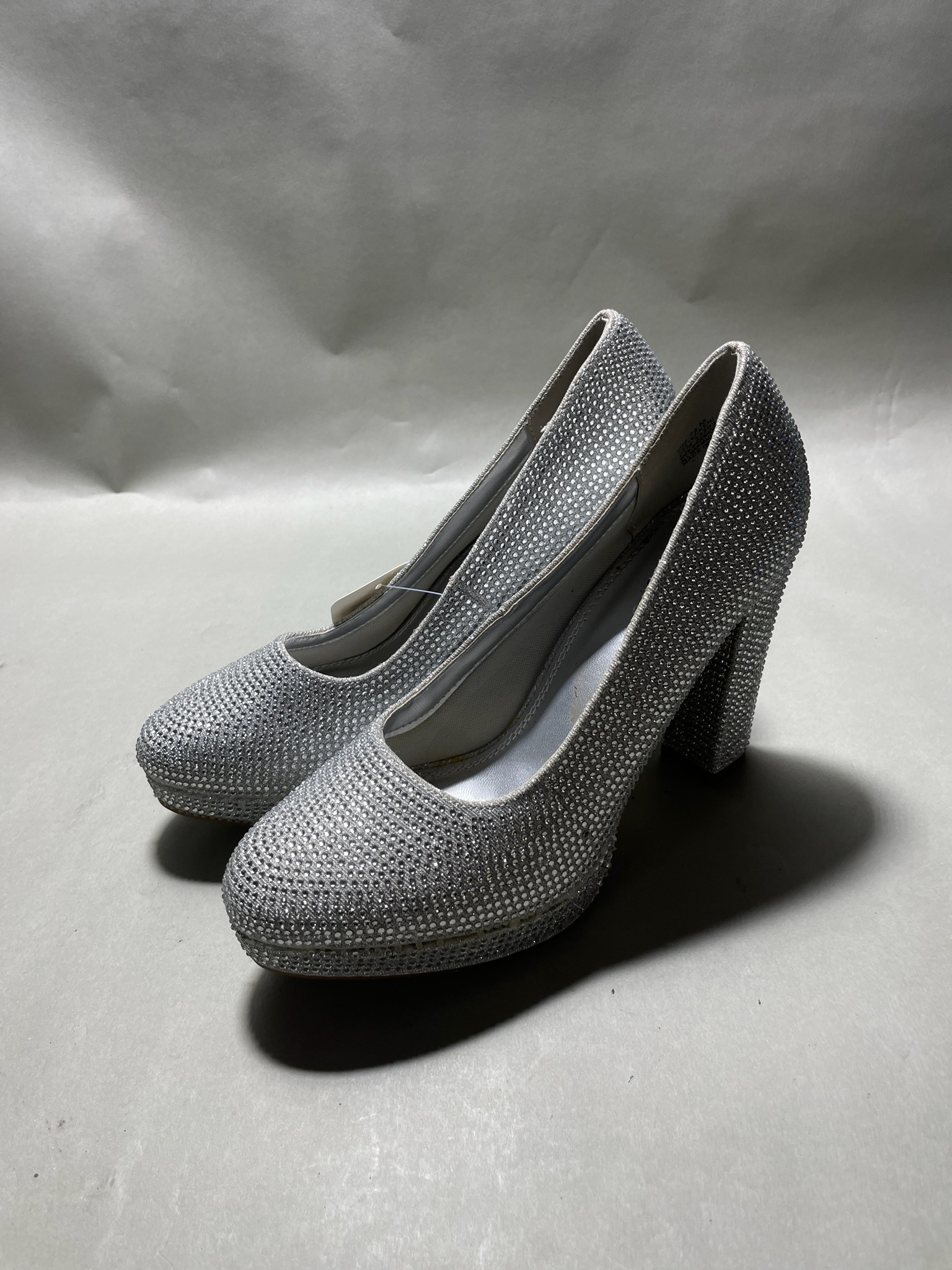 it's OK Silver Rhinestone Platform Pumps Size 7.5 M