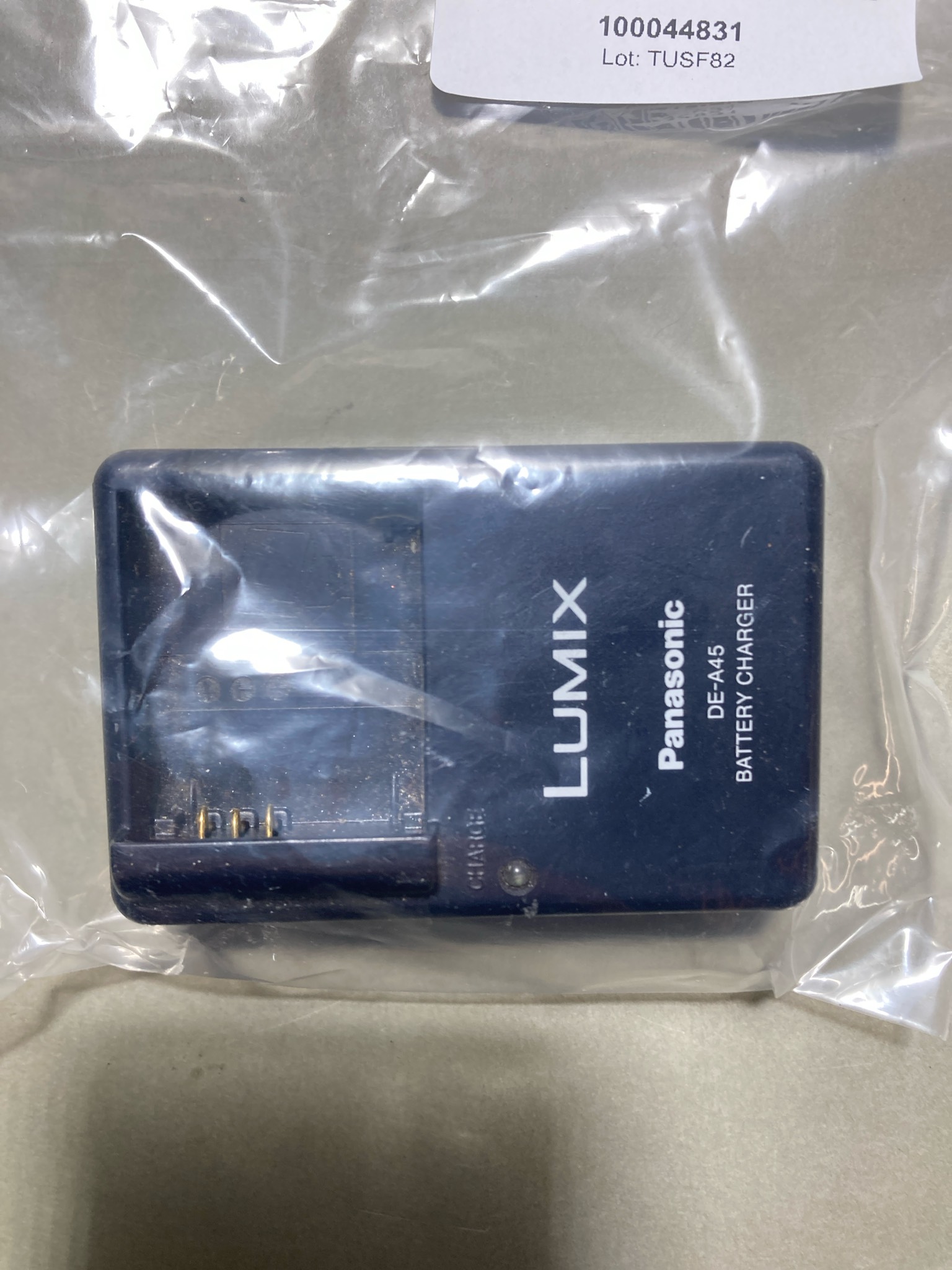 Panasonic Dark Blue Camera Battery Charger