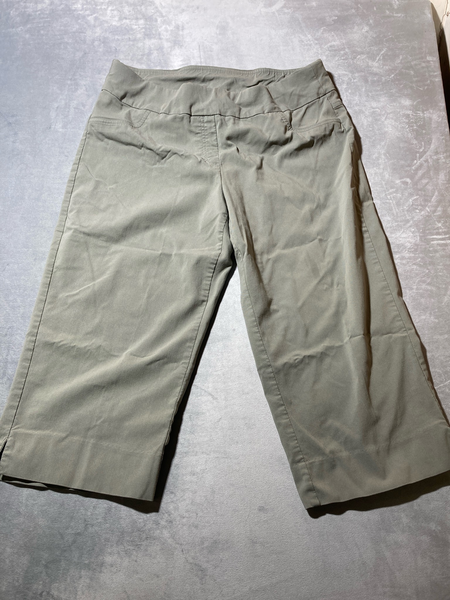 Ruby Rd. Olive Green Rayon Blend Capris Size 18W