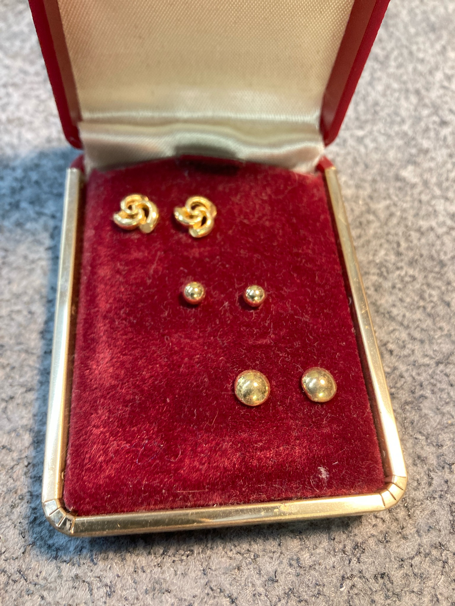 Vintage Gold Tone 3-Pair Stud Earrings
