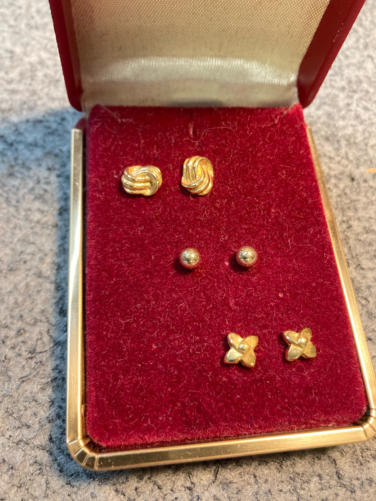 Vintage Gold Tone 3-Pair Stud Earrings