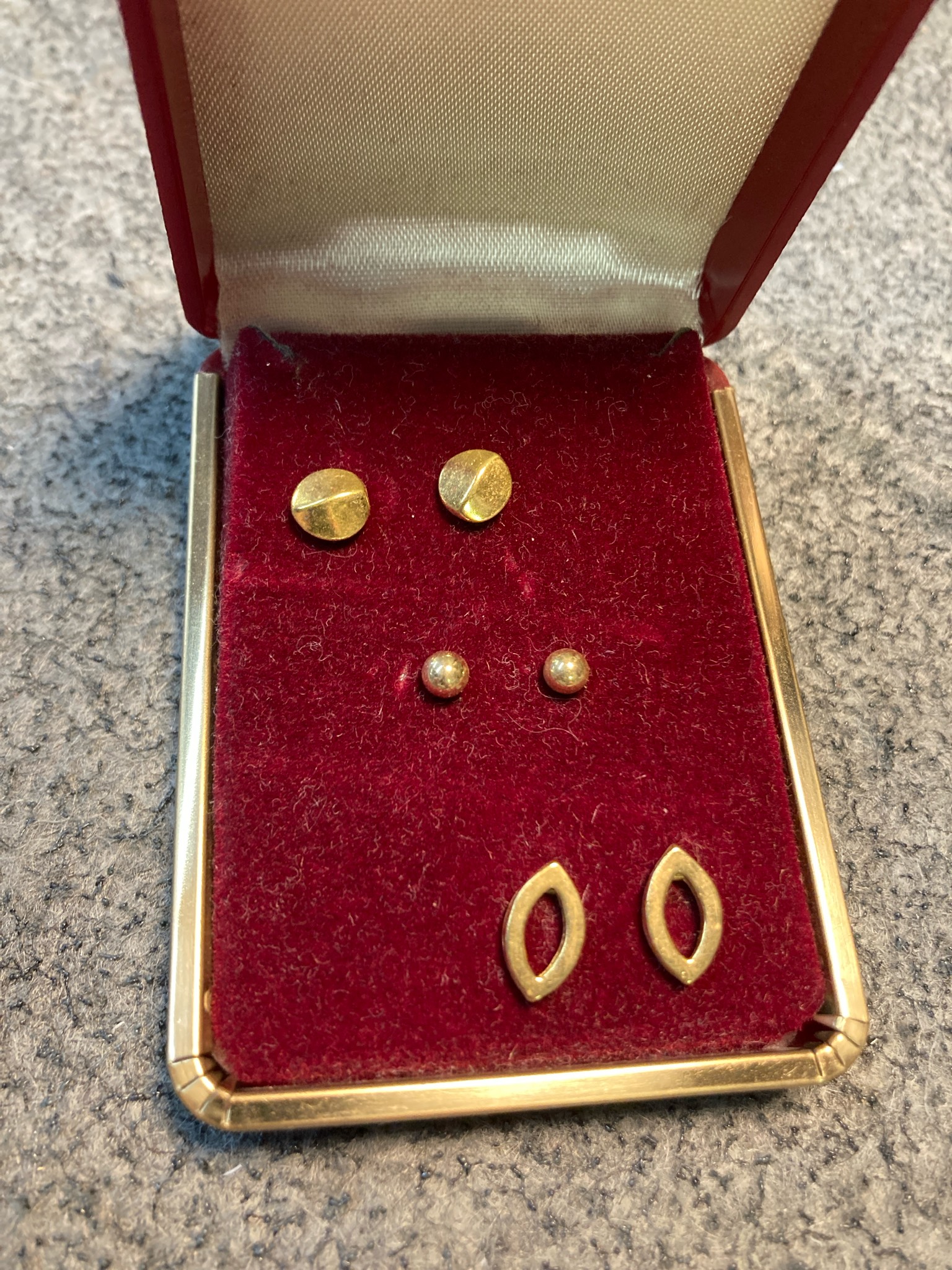 Vintage Gold Tone 3-Pair Stud Earrings